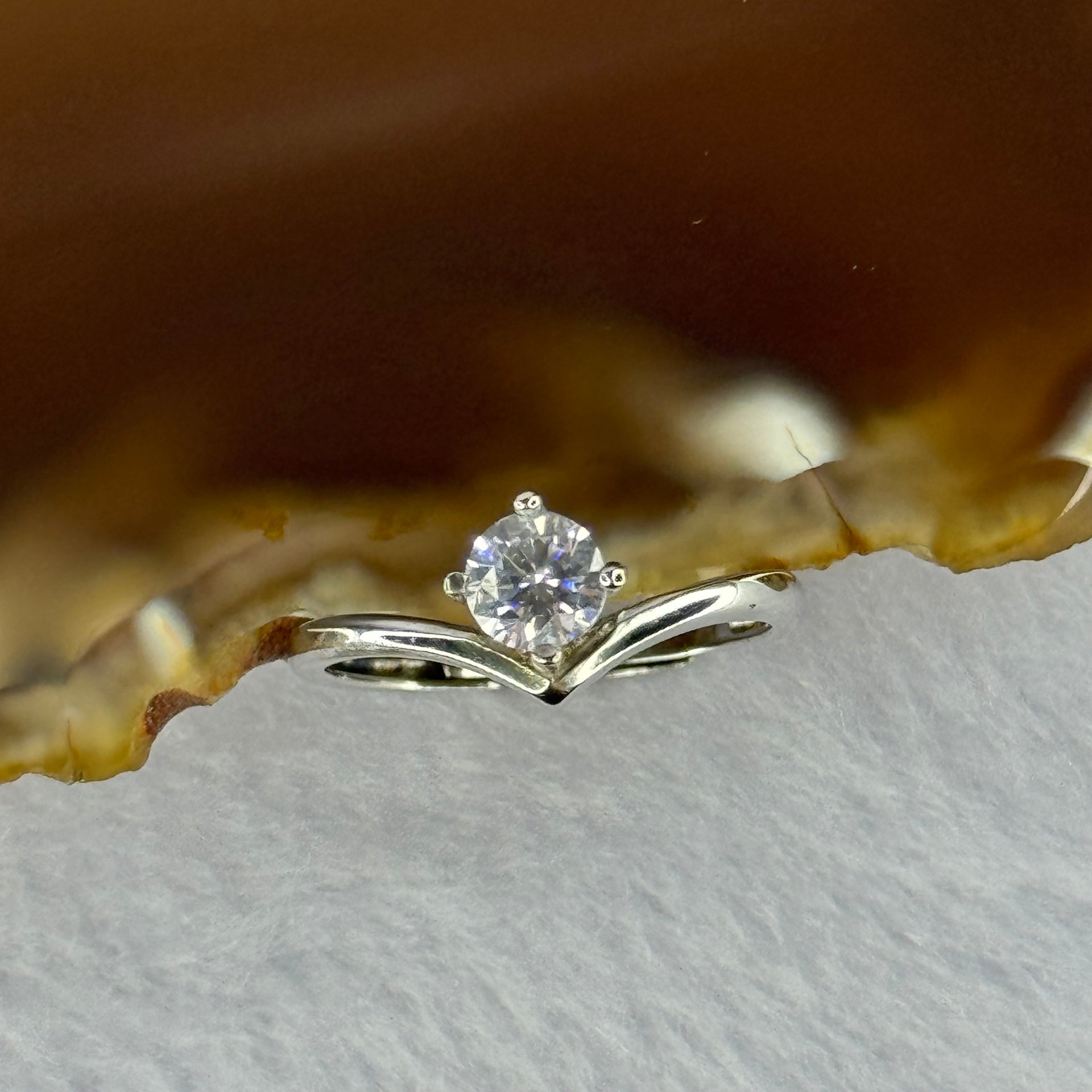 Cubic Zirconia in S925 Sliver Ring (Adjustable Size) 1.67g 4.8 by 2.8mm - Huangs Jadeite and Jewelry Pte Ltd