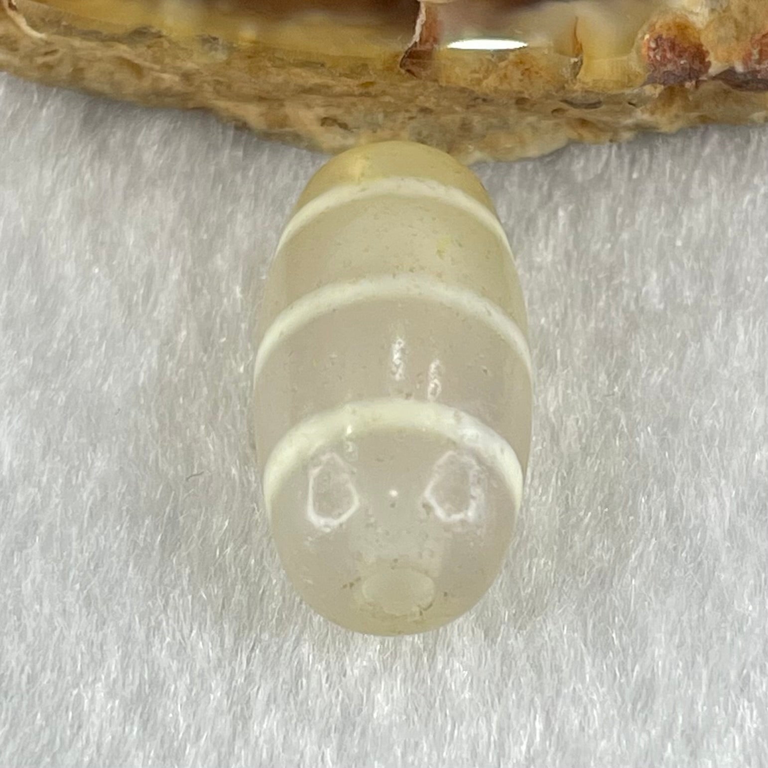 Natural Powerful Tibetan Old Oily Agate 3-Lines Dzi Bead Heavenly Master (Tian Zhu) 三行天诛 3.03g 19.9 by 10.3mm - Huangs Jadeite and Jewelry Pte Ltd