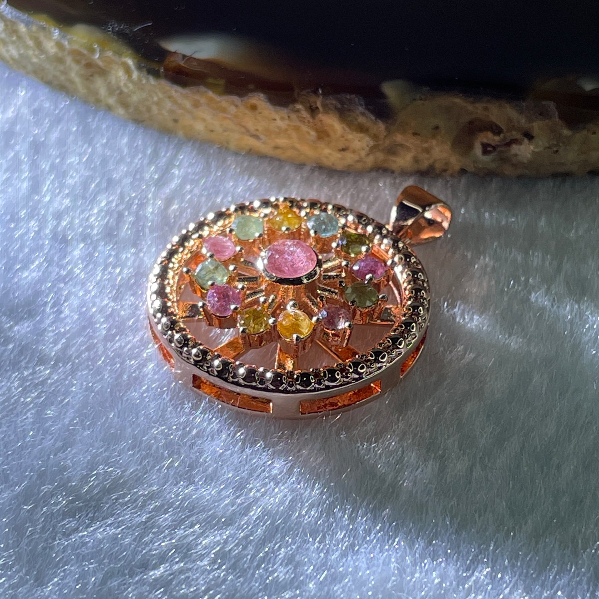 Natural Tourmaline Crystal in S925 Sliver Spinning Pendant 5.95g 3.8 by-1Pcs 3.5 by 1.0mm-12Pcs - Huangs Jadeite and Jewelry Pte Ltd