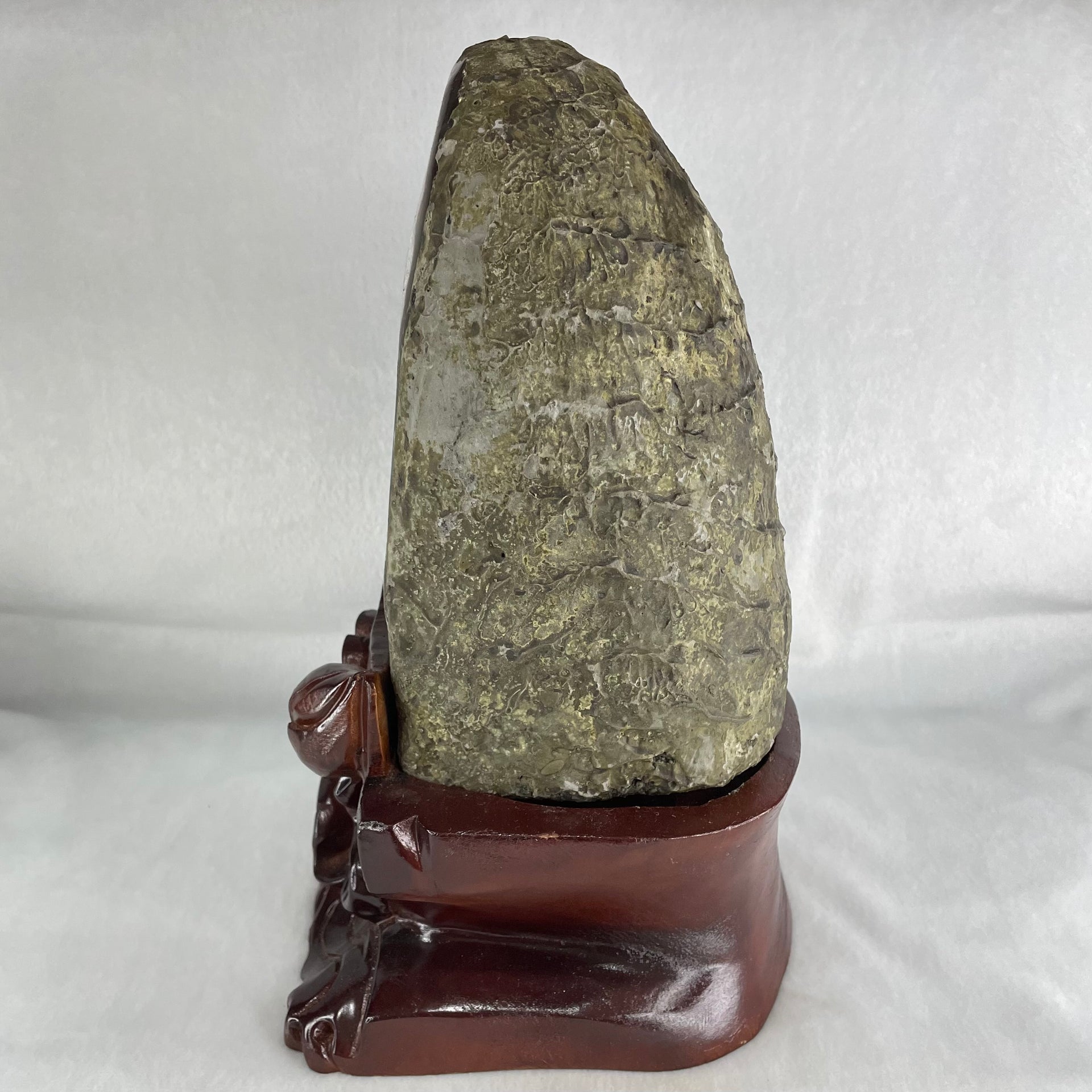 Natural Amethyst Cave with Wooden Stand 3,899.5g 142.8 by 151.0 by 245.0mm - Huangs Jadeite and Jewelry Pte Ltd