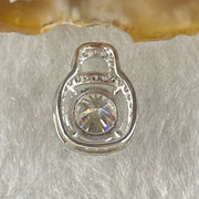 1.0 Ct Colourless Round Brilliant Diameter 6.5mm VVS1 Excellent Cut Moissanite Excellent Polish Excellent Symmetry None Florescence in S925 Silver Pendant GRA 218553559 - Huangs Jadeite and Jewelry Pte Ltd