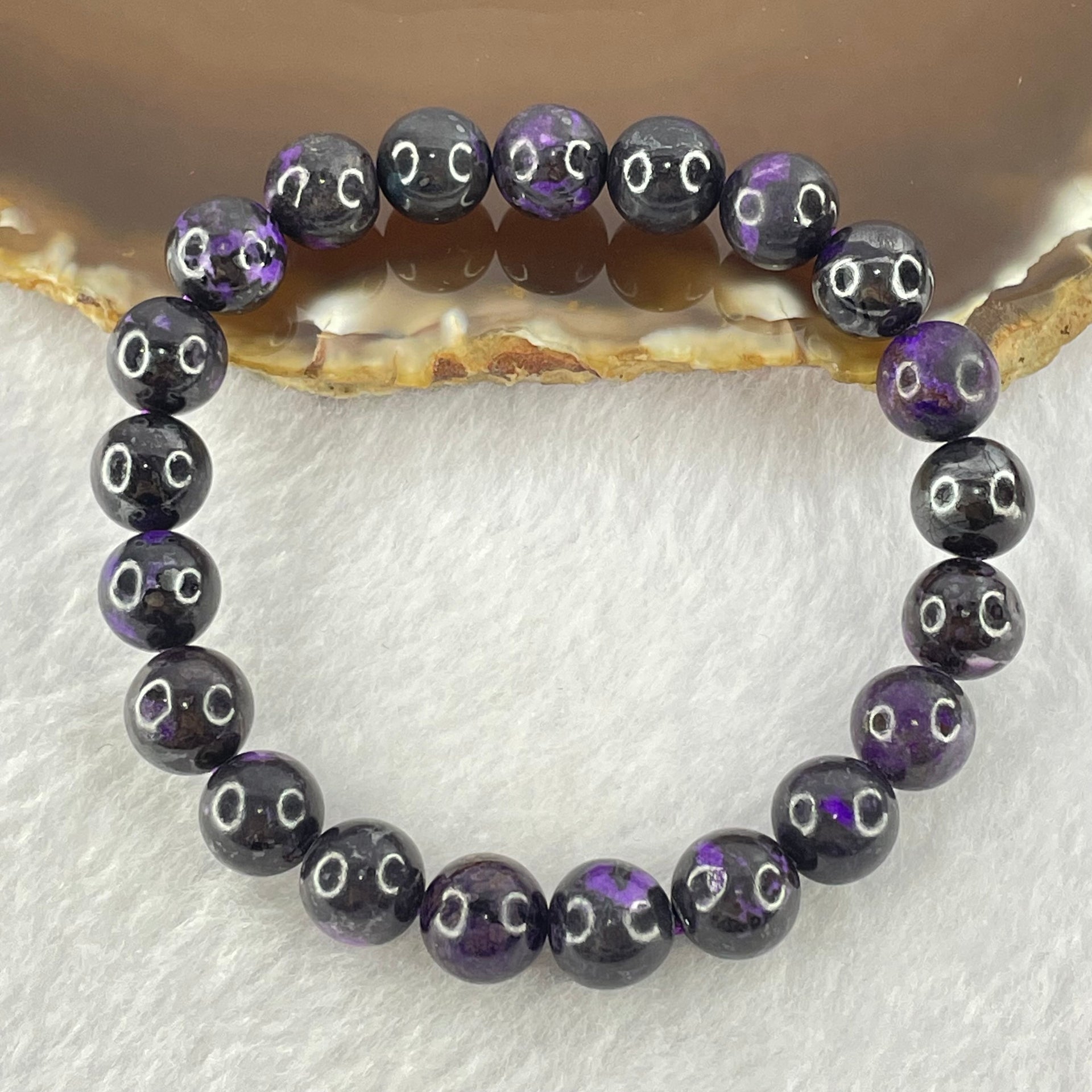 Very Good Grade Natural Sugilite Bracelet 天然苏纪石手链 23.38g 15.5cm 8.9mm 21 Beads - Huangs Jadeite and Jewelry Pte Ltd