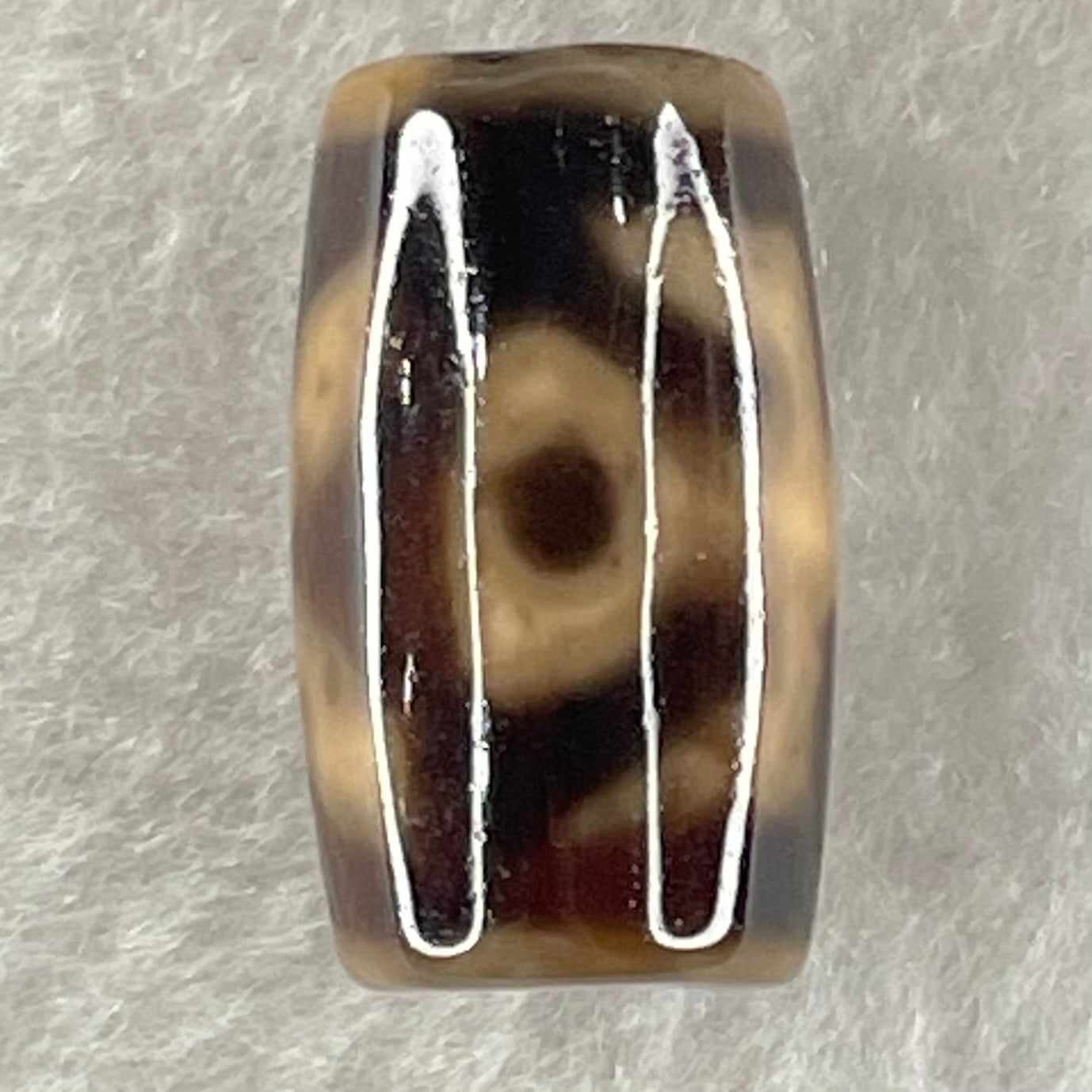 Natural Powerful Tibetan Old Oily Agate Patina Guiren Tairen Human Dzi Bead Totem Amulet Heavenly Master (Tian Zhu) 贵人天诛 4.53g 19.7 by 11.7mm - Huangs Jadeite and Jewelry Pte Ltd