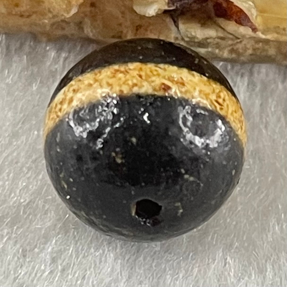 Natural Powerful Tibetan Old Oily Agate 1 Lines Dzi Bead Heavenly Master (Tian Zhu) 1.53g 10.3 by 10.6mm - Huangs Jadeite and Jewelry Pte Ltd