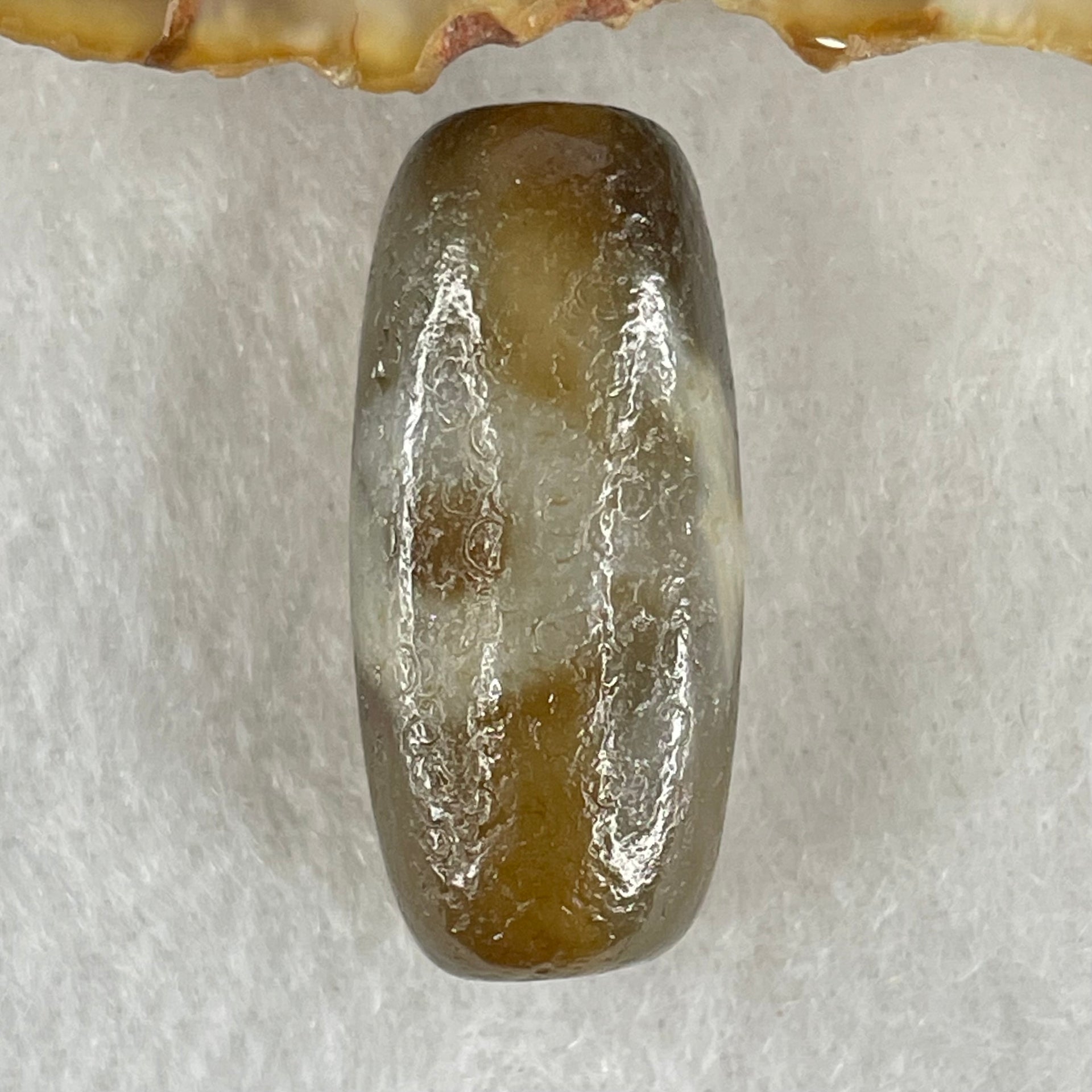 Natural Powerful Tibetan Old Oily Agate Patina Guiren Tairen Human Dzi Bead Totem Amulet Heavenly Master (Tian Zhu) 贵人天诛 7.78g 28.9 by 12.8mm - Huangs Jadeite and Jewelry Pte Ltd