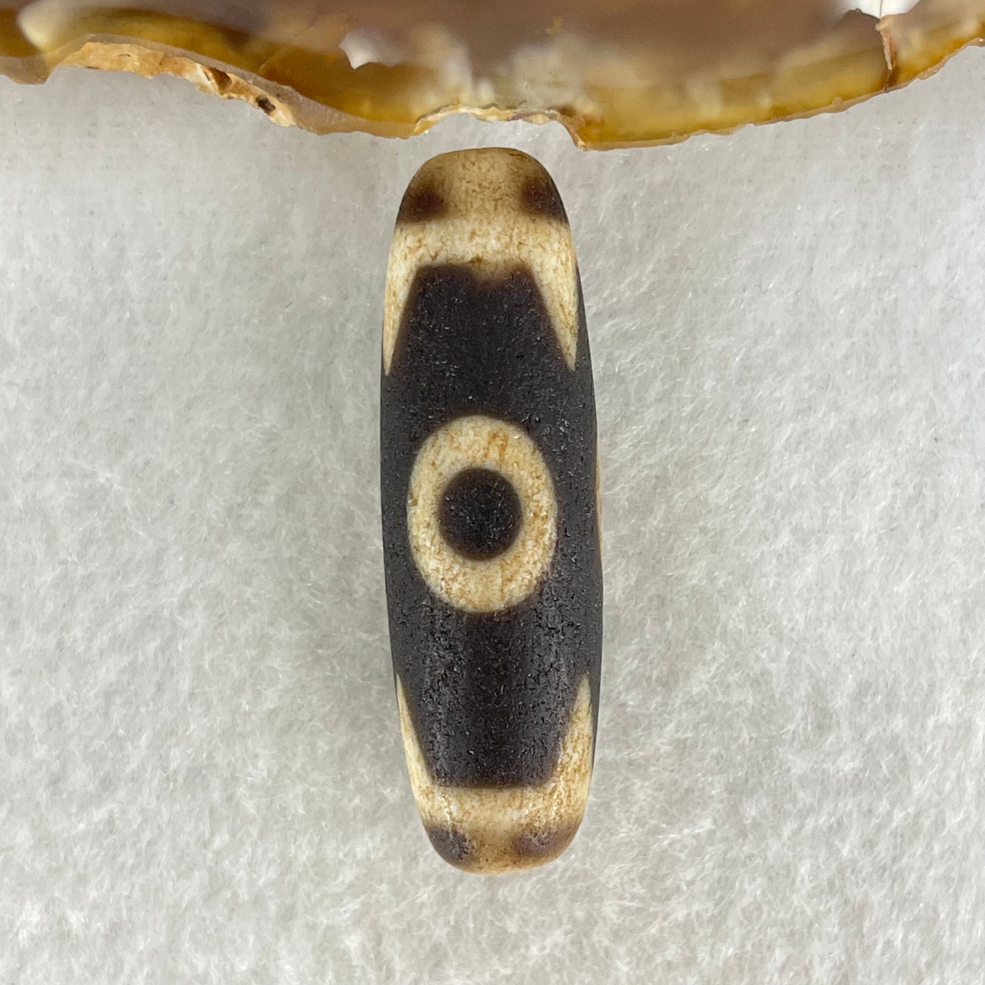 Natural Powerful Tibetan Old Oily Agate 3 Eyes Dzi Bead Heavenly Master (Tian Zhu) 三眼天诛 8.11g 38.3 by 11.9mm - Huangs Jadeite and Jewelry Pte Ltd