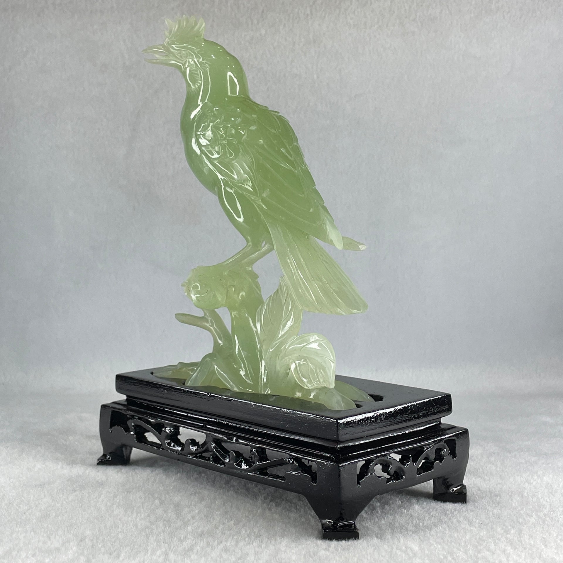 Natural Green Serpentine Javan Mynah Birds on Tree with Wooden Stand Display 430.6g 137.0 by 190.0 by 75.0mm - Huangs Jadeite and Jewelry Pte Ltd