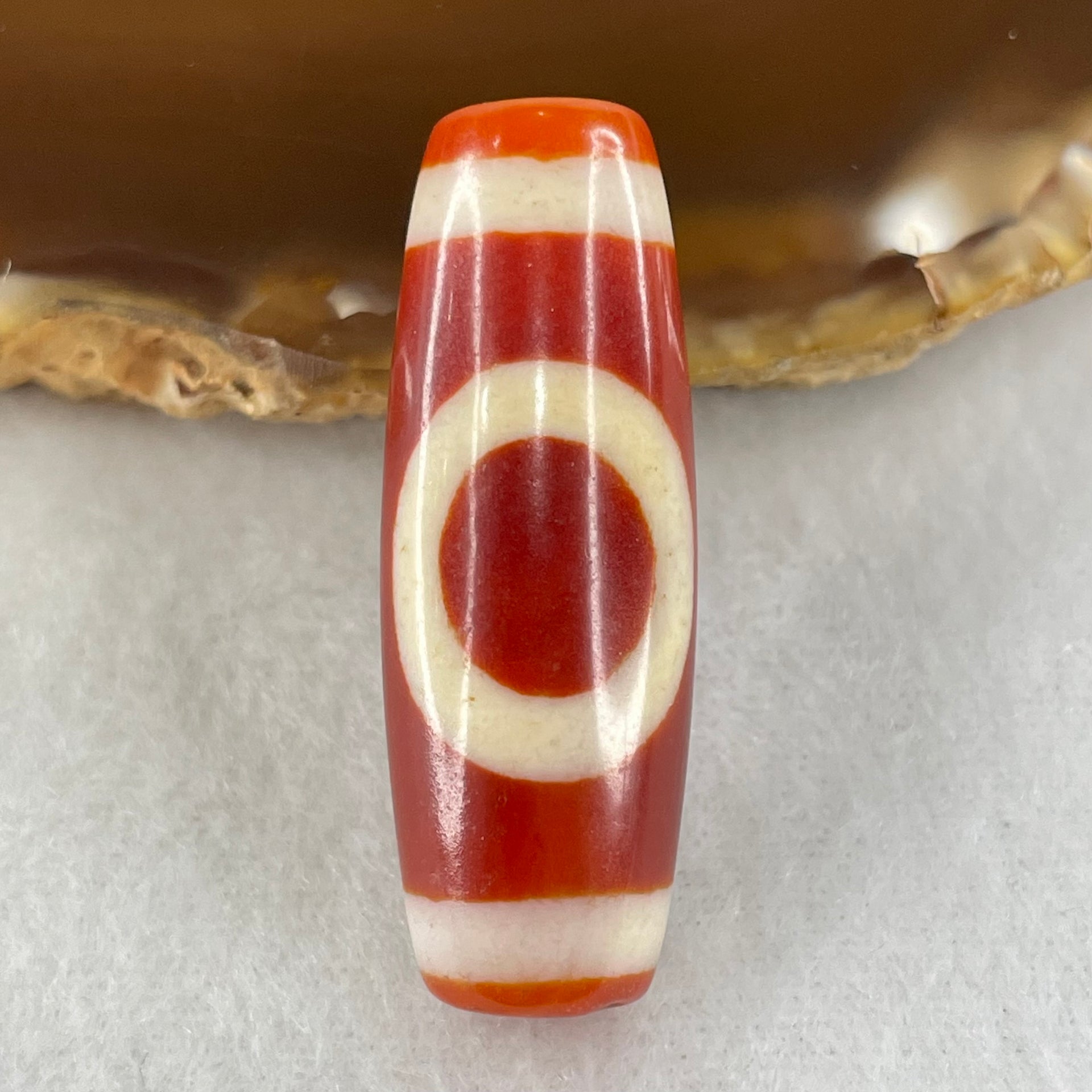 Natural Powerful Tibetan Old Oily Red White Agate One Eye Earth Element Dzi Bead Heavenly Master (Tian Zhu) 一眼土元素天珠 15.03g 37.7 by 13.4mm - Huangs Jadeite and Jewelry Pte Ltd