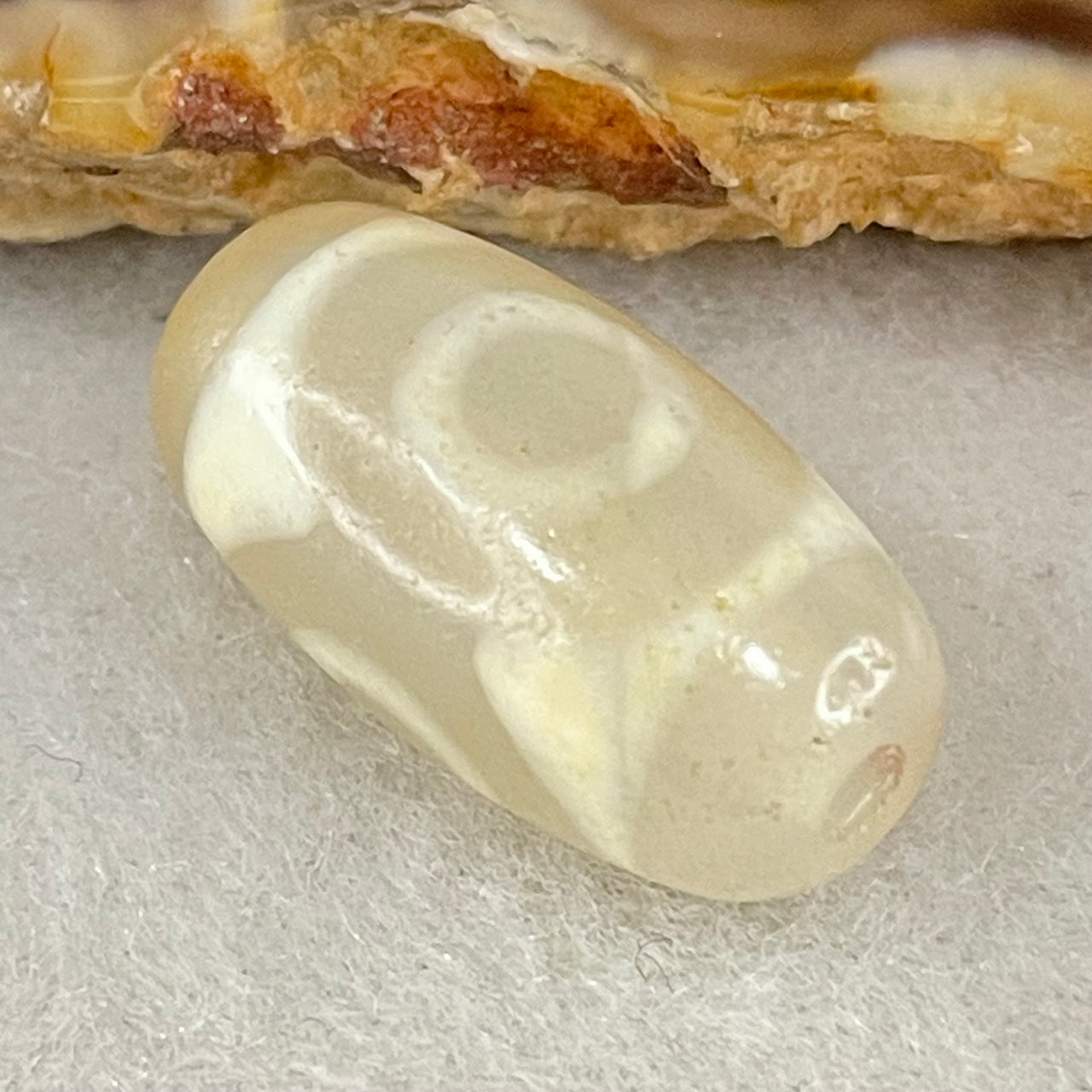 Natural Powerful Tibetan Old Oily Agate 3 Eyes Dzi Bead Heavenly Master (Tian Zhu) 三眼天诛 3.39g 20.1 by 10.5mm - Huangs Jadeite and Jewelry Pte Ltd