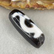 Natural Powerful Tibetan Old Oily Agate Green Tara Dzi Bead Heavenly Master (Tian Zhu) 绿度母天珠 4.50g 28.5 by 10.4mm - Huangs Jadeite and Jewelry Pte Ltd