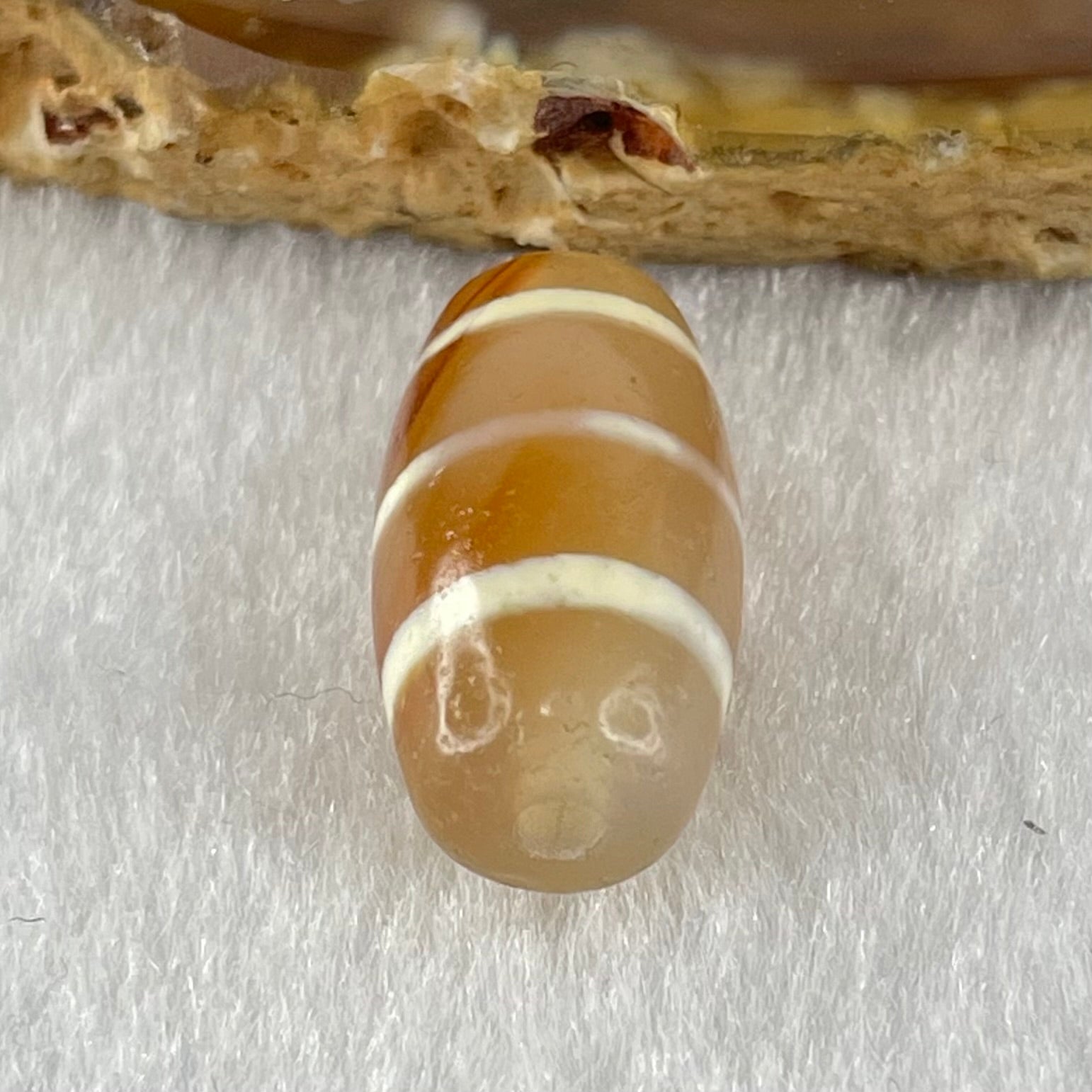 Natural Powerful Tibetan Old Oily Agate 3-Lines Dzi Bead Heavenly Master (Tian Zhu) 三行天诛 3.23g 20.1 by 10.4mm - Huangs Jadeite and Jewelry Pte Ltd