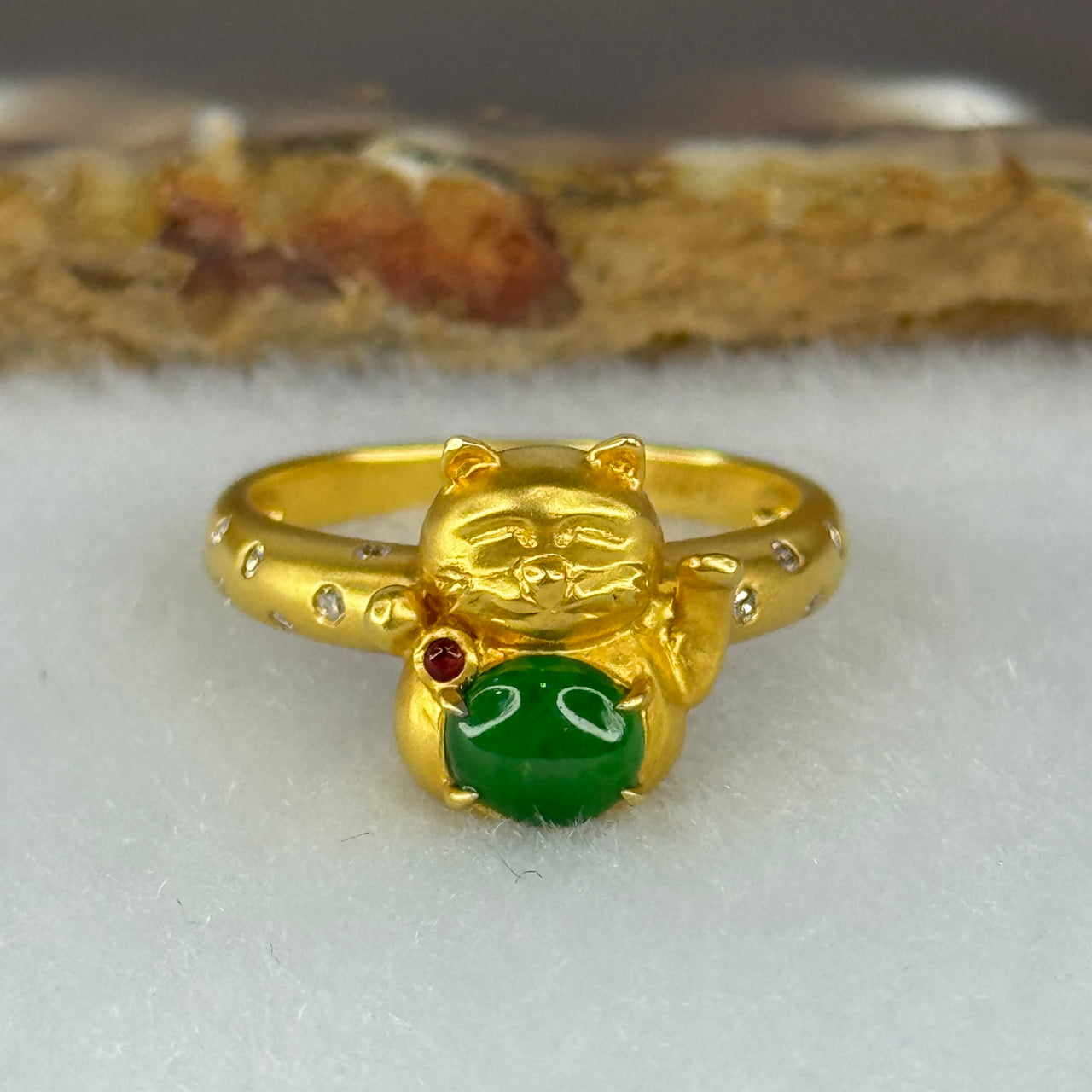 Type A Burmese Icy Gull Spicy Green Jade Jadeite Fortune Cat 18k yellow gold 4.61g Fortune cat 11.9 by 11.2 by 6.8mm with Diamonds Ring inner diameter 16.9mm US6.5 HK14.5 Inner Dia 17.0mm - Huangs Jadeite and Jewelry Pte Ltd