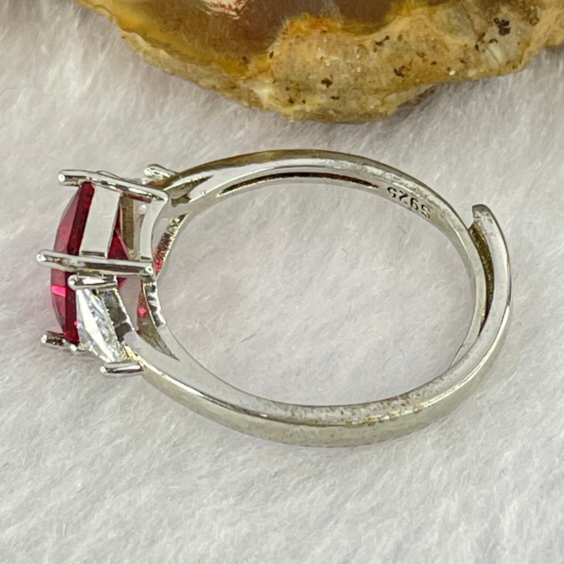 Red and Colourless Cubic Zirconia in S925 Sliver Ring (Adjustable Size) 1.85g 7.3 by 6.9 by 4.5mm - Huangs Jadeite and Jewelry Pte Ltd