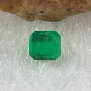 Natural Colombia Vivid Green Emerald (Beryl) Cut-Cornered Rectangular Step cut 0.48ct 4.9 by 4.6 by 2.8mm - Huangs Jadeite and Jewelry Pte Ltd