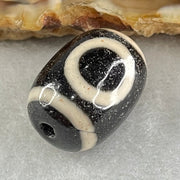 Natural Powerful Tibetan Old Oily Agate 1 Eye With Swastika Dzi Bead (Hotu Dzi) 4.4g 17.6 by 13.1mm - Huangs Jadeite and Jewelry Pte Ltd
