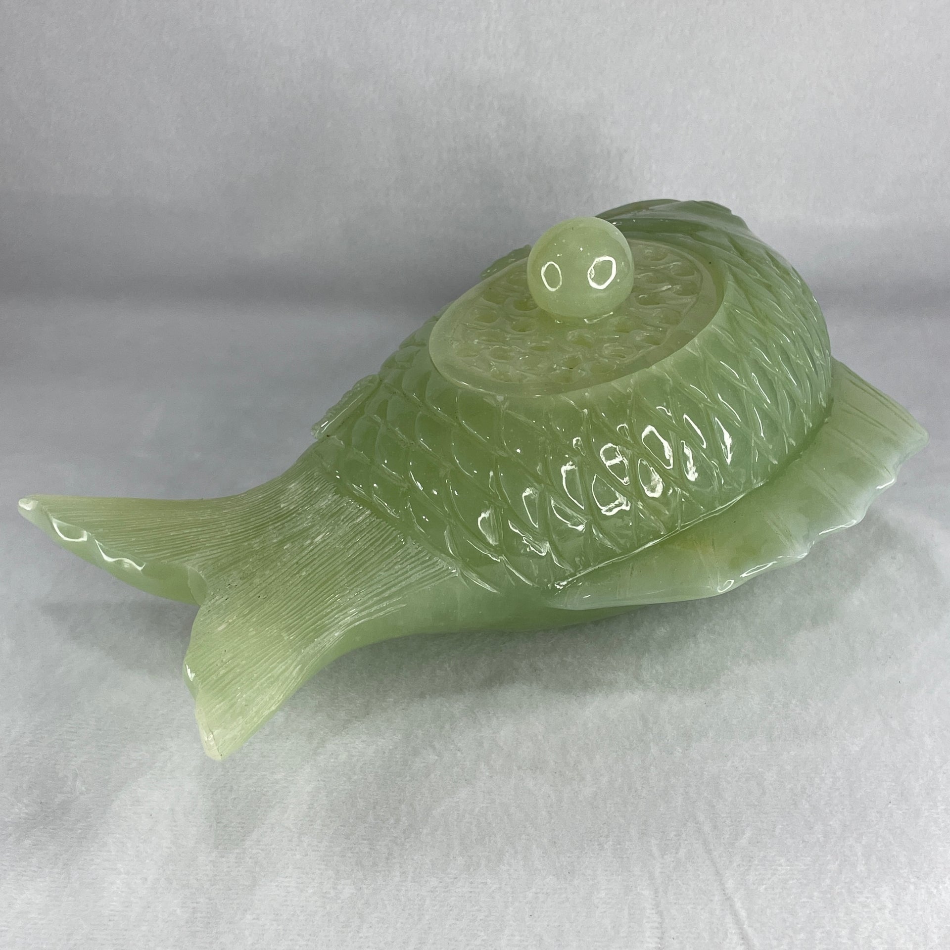 Natural-Green-Serpentine-Carp-Fish-Pot-Display-2,525.3g-250.0-by-150.0-by-105.0mm