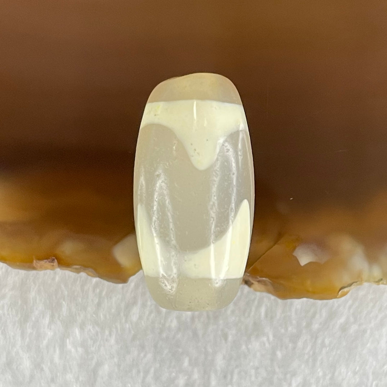 Natural Powerful Tibetan Old Oily Agate Tiger Tooth Daluo Dzi Bead Heavenly Master (Tian Zhu) 虎呀天诛 3.05g 20.1 by 10.3mm - Huangs Jadeite and Jewelry Pte Ltd