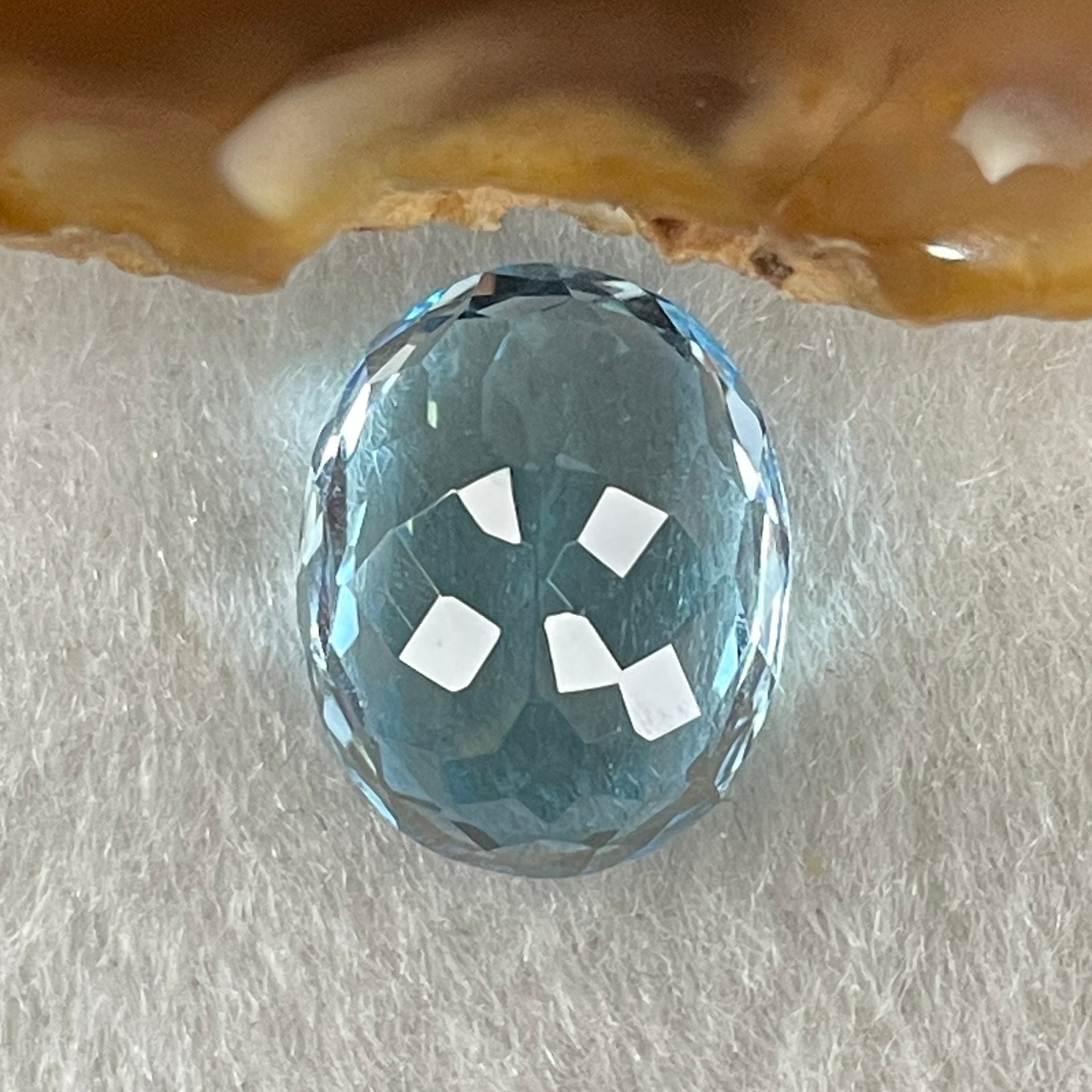 Natural Sky Blue Topaz Oval Shape 12.31ct 14.7 by 11.8 by 8.1mm - Huangs Jadeite and Jewelry Pte Ltd