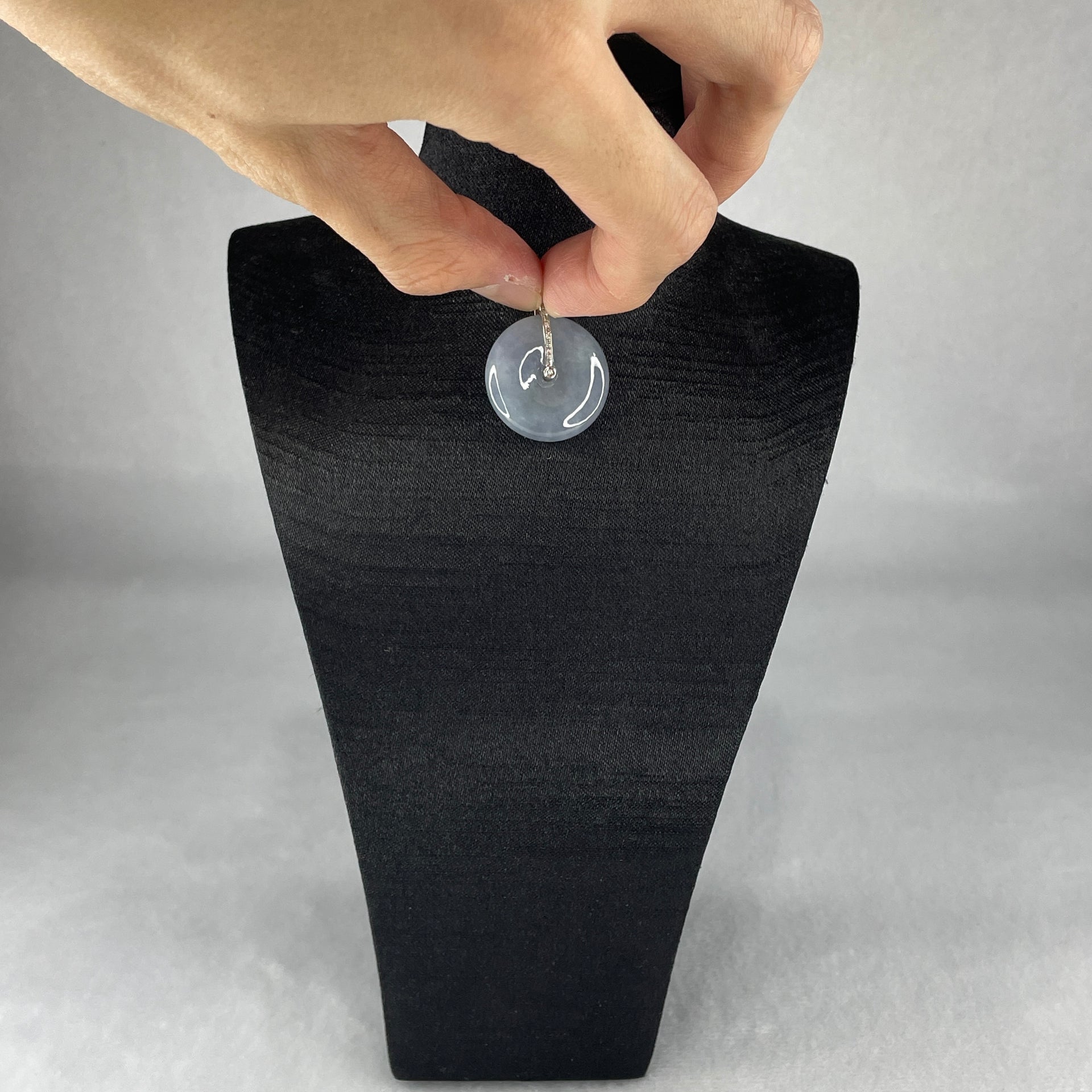 Type A Deep Intense Lavender Jadeite Ping An Kou Donut in 18K White Gold AU750 Clasps 7.44g 23.5 by 5.9mm - Huangs Jadeite and Jewelry Pte Ltd