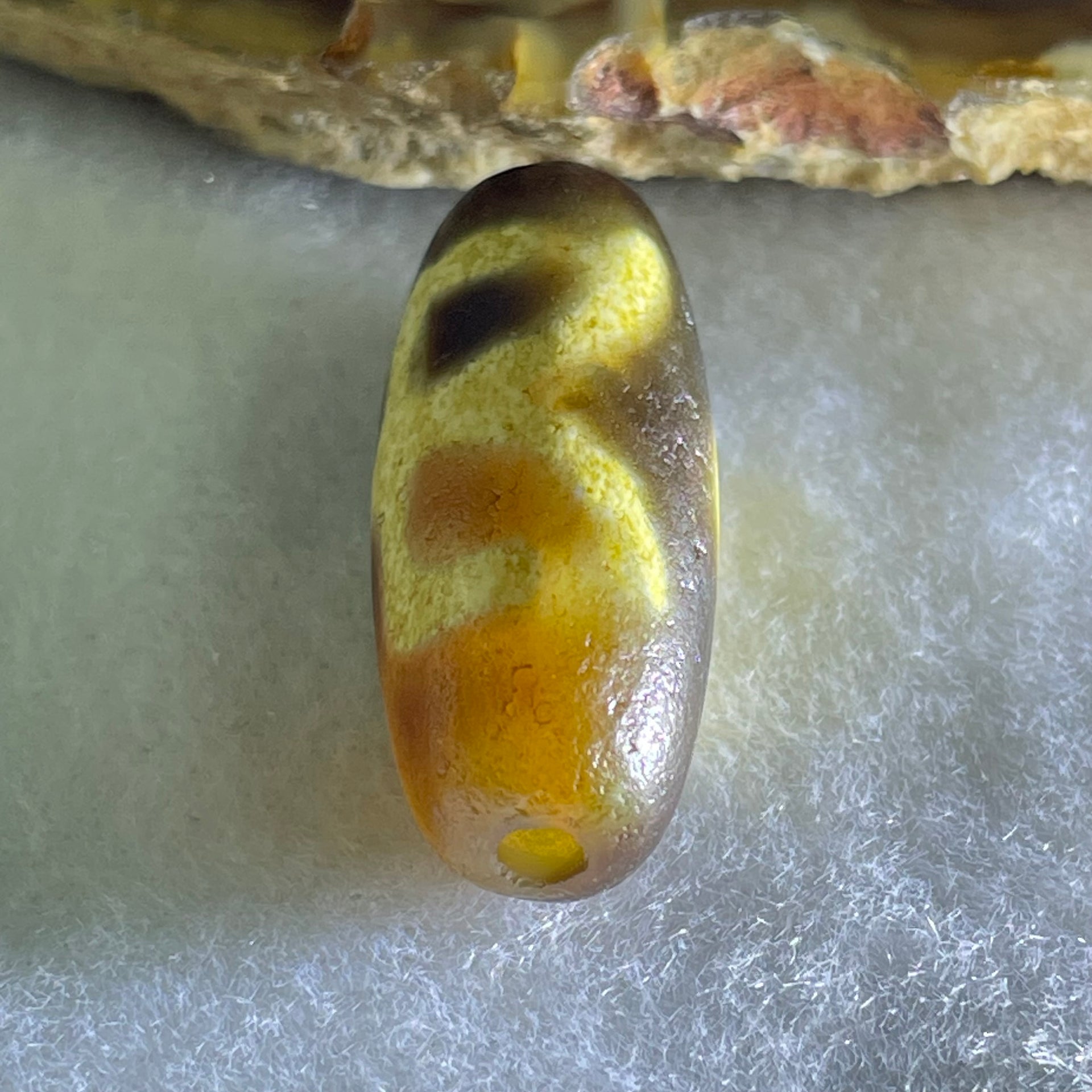 Natural Powerful Tibetan Old Oily Agate Patina Guiren Tairen Human Dzi Bead Totem Amulet Heavenly Master (Tian Zhu) 贵人天诛 5.37g 28.3 by 11.6mm - Huangs Jadeite and Jewelry Pte Ltd