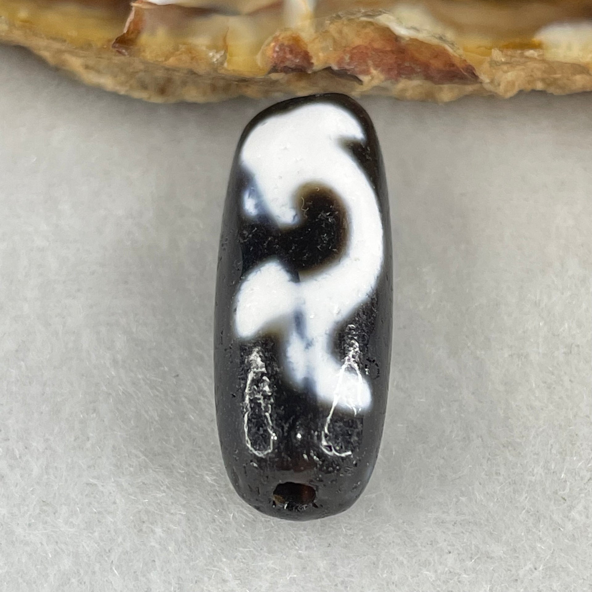 Natural Powerful Tibetan Old Oily Agate Green Tara Dzi Bead Heavenly Master (Tian Zhu) 绿度母天珠 4.50g 28.5 by 10.4mm - Huangs Jadeite and Jewelry Pte Ltd