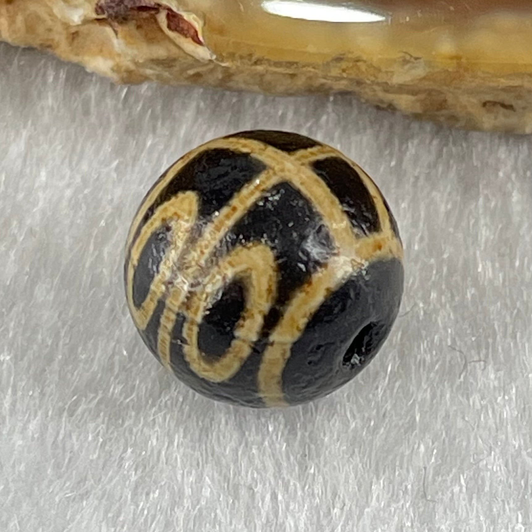 Natural Powerful Tibetan Old Oily Agate 4 Eyes Dzi Bead Heavenly Master (Tian Zhu) 四眼天诛 1.47g 10.1 by 10.3mm - Huangs Jadeite and Jewelry Pte Ltd