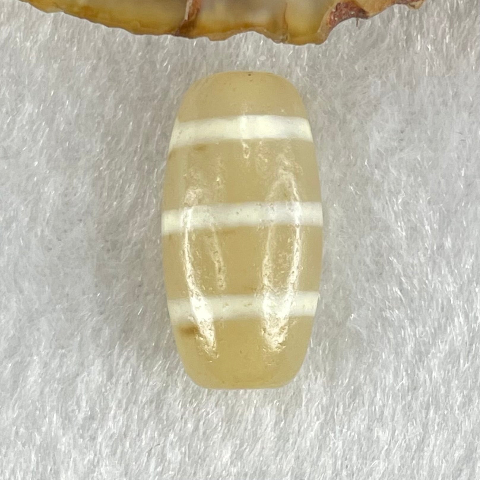 Natural Powerful Tibetan Old Oily Agate 3-Lines Dzi Bead Heavenly Master (Tian Zhu) 三行天诛 3.13g 20.1 by 10.3mm - Huangs Jadeite and Jewelry Pte Ltd