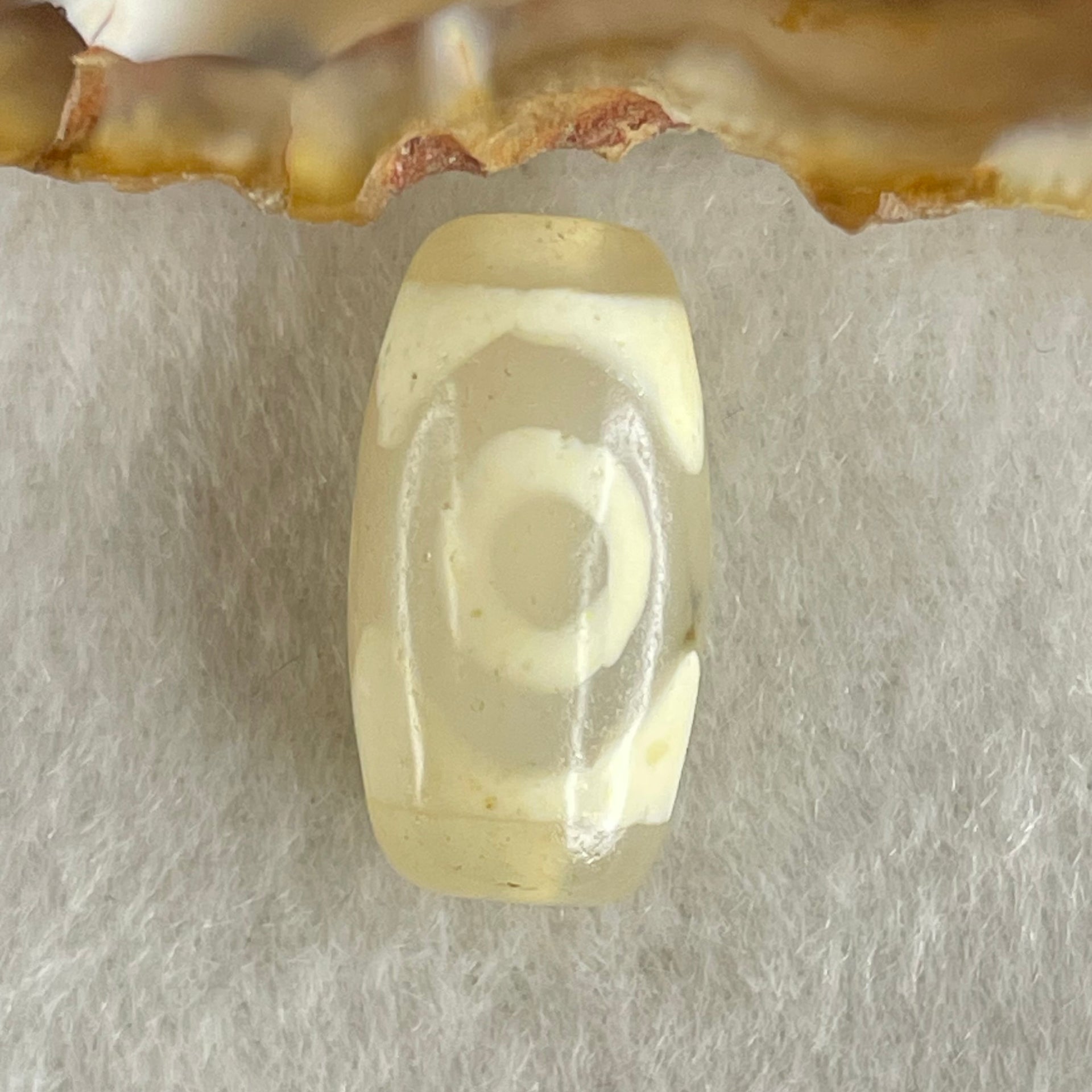 Natural Powerful Tibetan Old Oily Agate 3 Eyes Dzi Bead Heavenly Master (Tian Zhu) 三眼天诛 2.95g 19.2 by 10.2mm - Huangs Jadeite and Jewelry Pte Ltd