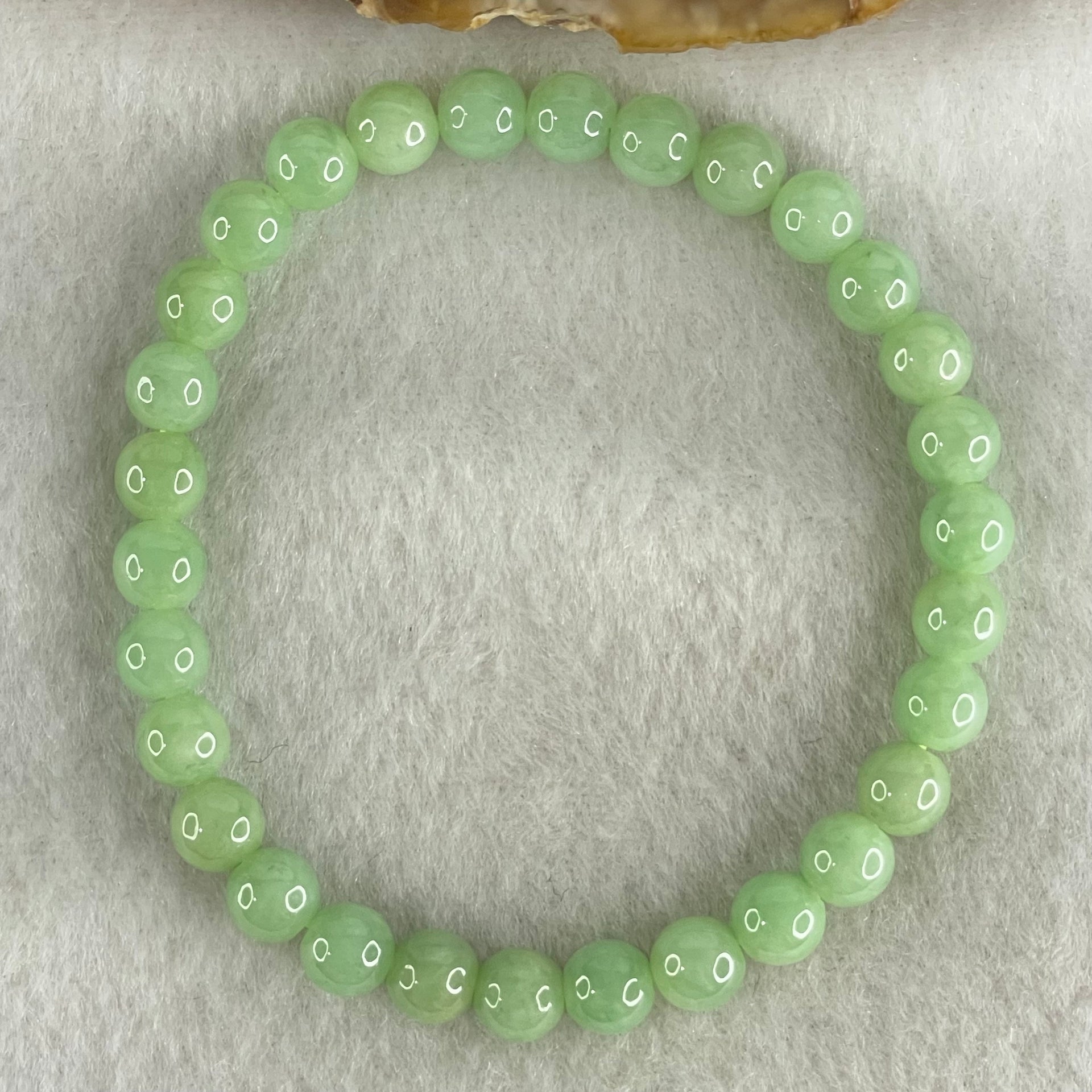 Type A Intense Bright Apple Green Jadeite Beads Bracelet 11.45g 15cm 6.1mm 30 Beads - Huangs Jadeite and Jewelry Pte Ltd