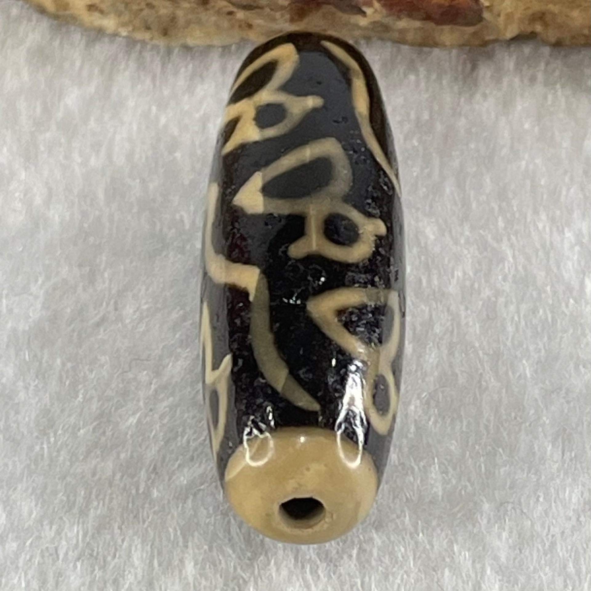 Natural Powerful Tibetan Old Oily Agate 9 Cai Shen Dzi Bead Heavenly Master (Tian Zhu) 九财神天珠 9.00g 38.2 by 13.0mm - Huangs Jadeite and Jewelry Pte Ltd