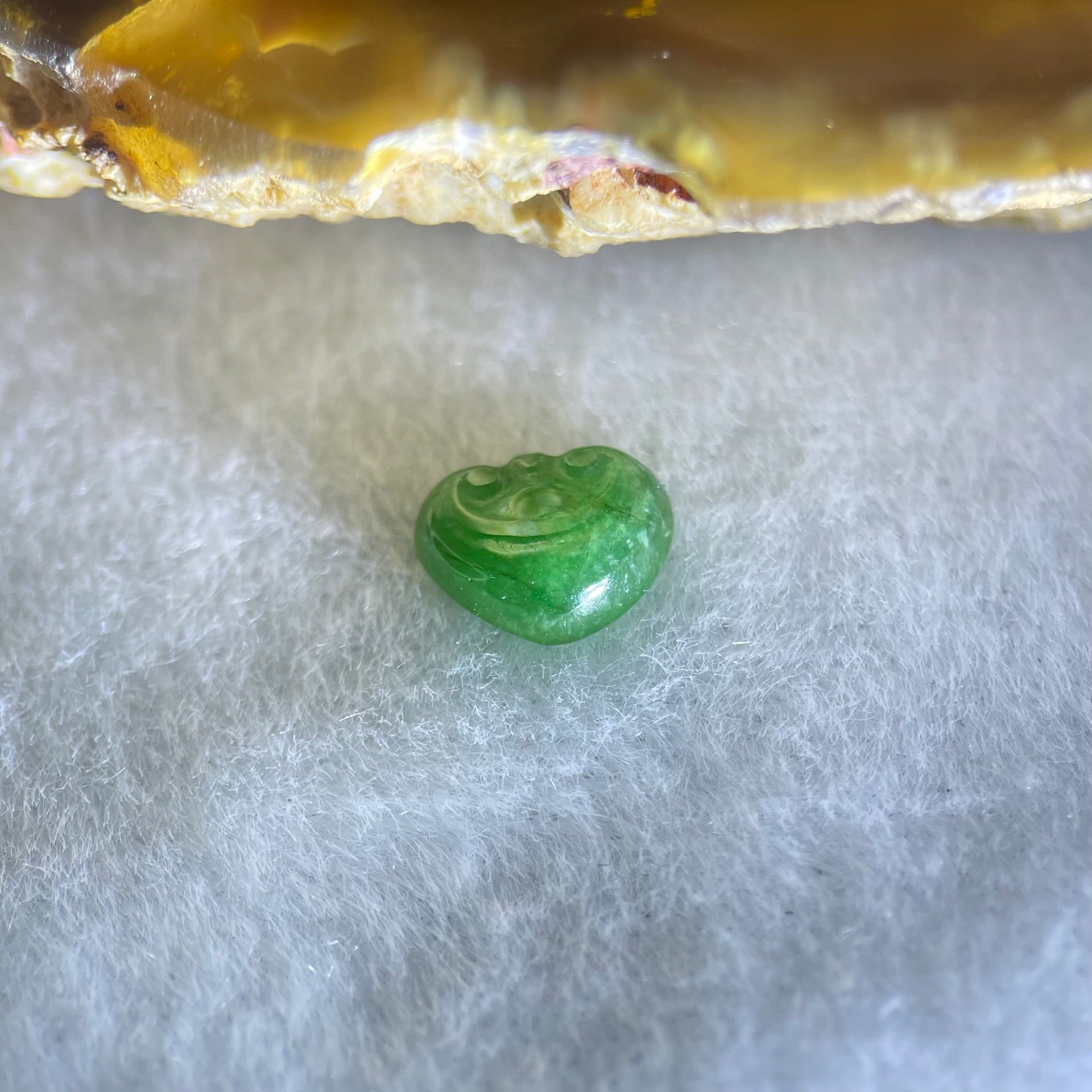Type A Old Mine Full Green Jadeite Ruyi Charm Stone For Setting 0.16g 7.5 by 6.5 by 1.9mm - Huangs Jadeite and Jewelry Pte Ltd