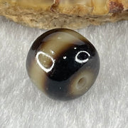 Natural Powerful Tibetan Old Oily Agate 1 Line Dzi Bead Heavenly Master (Tian Zhu) 1.85g 10.2 by 11.0mm - Huangs Jadeite and Jewelry Pte Ltd