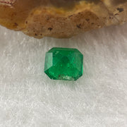 Natural Colombia Green Emerald (Beryl) Cut-Cornered Rectangular step cut 0.54ct 5.4 by 5.0 by 3.2mm - Huangs Jadeite and Jewelry Pte Ltd