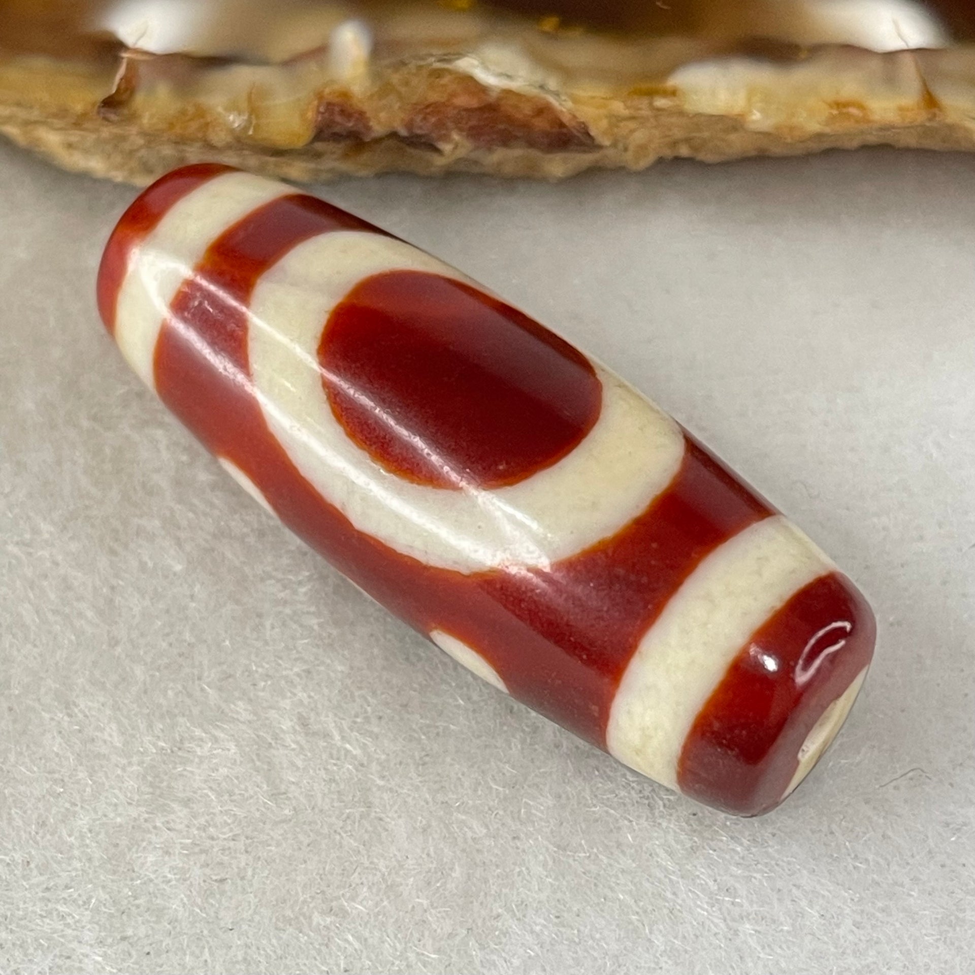 Natural Powerful Tibetan Old Oily Red White Agate One Eye Water Element Dzi Bead Heavenly Master (Tian Zhu) 一眼水元素天珠 10.07g 37.8 by 10.93g 37.8 by 13.7mm - Huangs Jadeite and Jewelry Pte Ltd