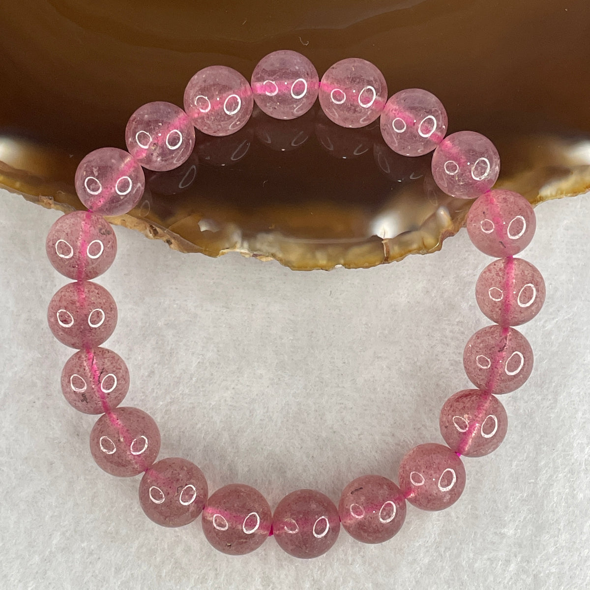 Natural Strawberry Quartz Beads Bracelet | 10.0mm Crimson Flecked Amulet (25.91g | 16cm Wrist | 20 Beads)