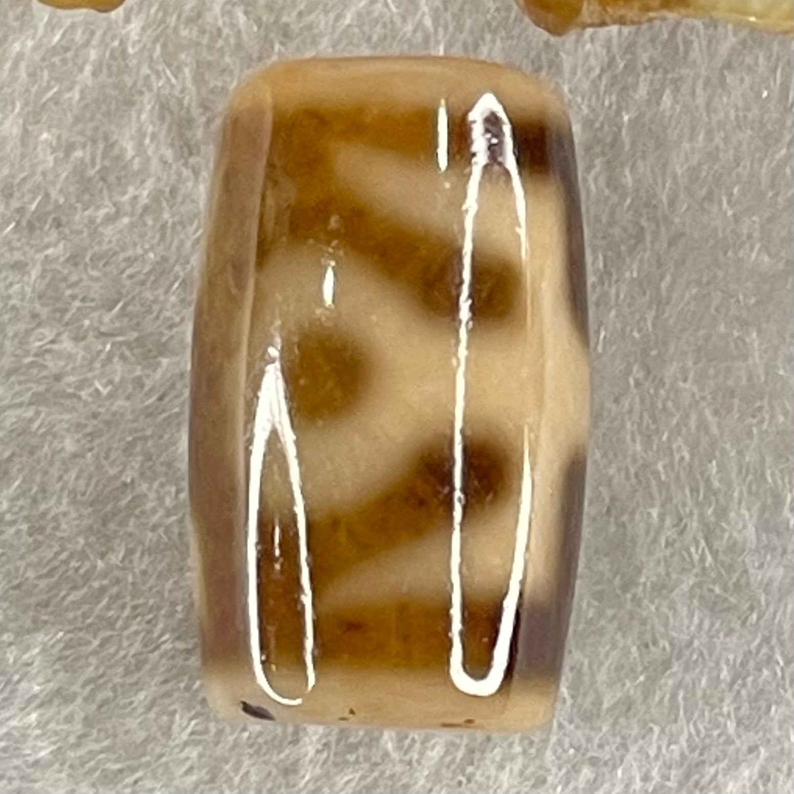 Natural Powerful Tibetan Old Oily Agate Patina Guiren Tairen Human Dzi Bead Totem Amulet Heavenly Master (Tian Zhu) 贵人天诛 5.11g 19.9 by 12.1mm - Huangs Jadeite and Jewelry Pte Ltd