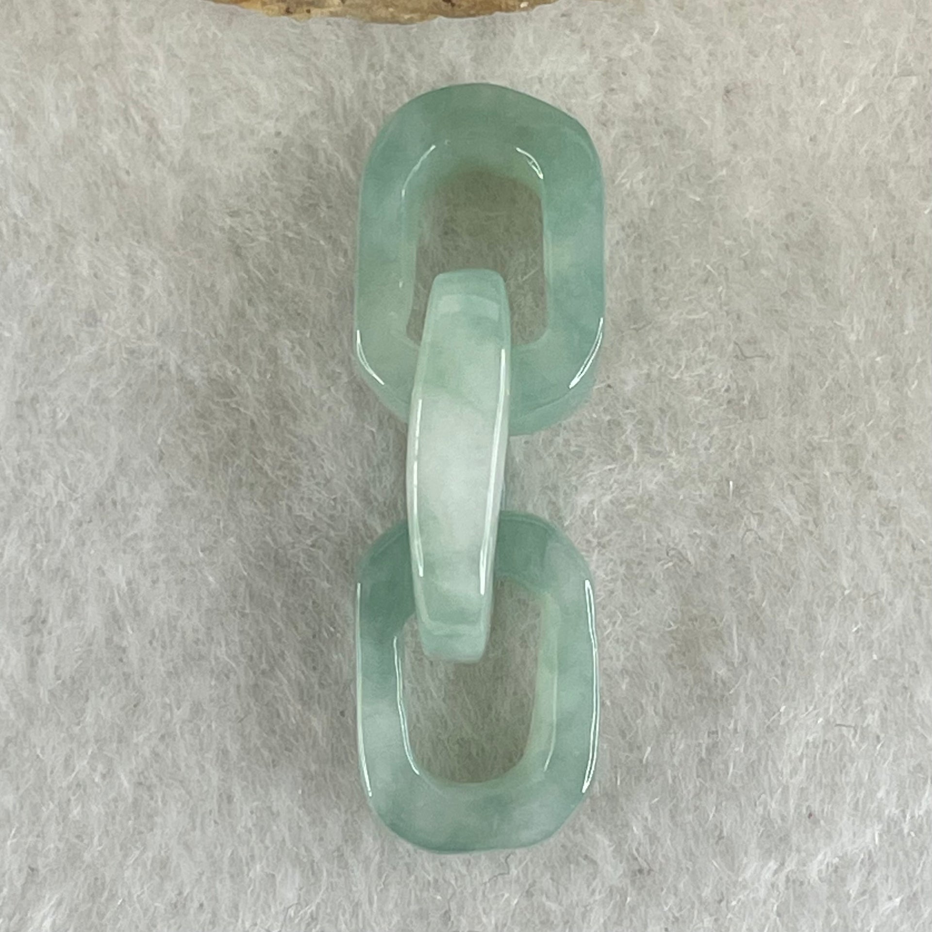 Type A Blueish Green with Faint White Jadeite Rolo Link Chain for Setting 2.54g 14.8 by 10.4 by 3.7mm - Huangs Jadeite and Jewelry Pte Ltd