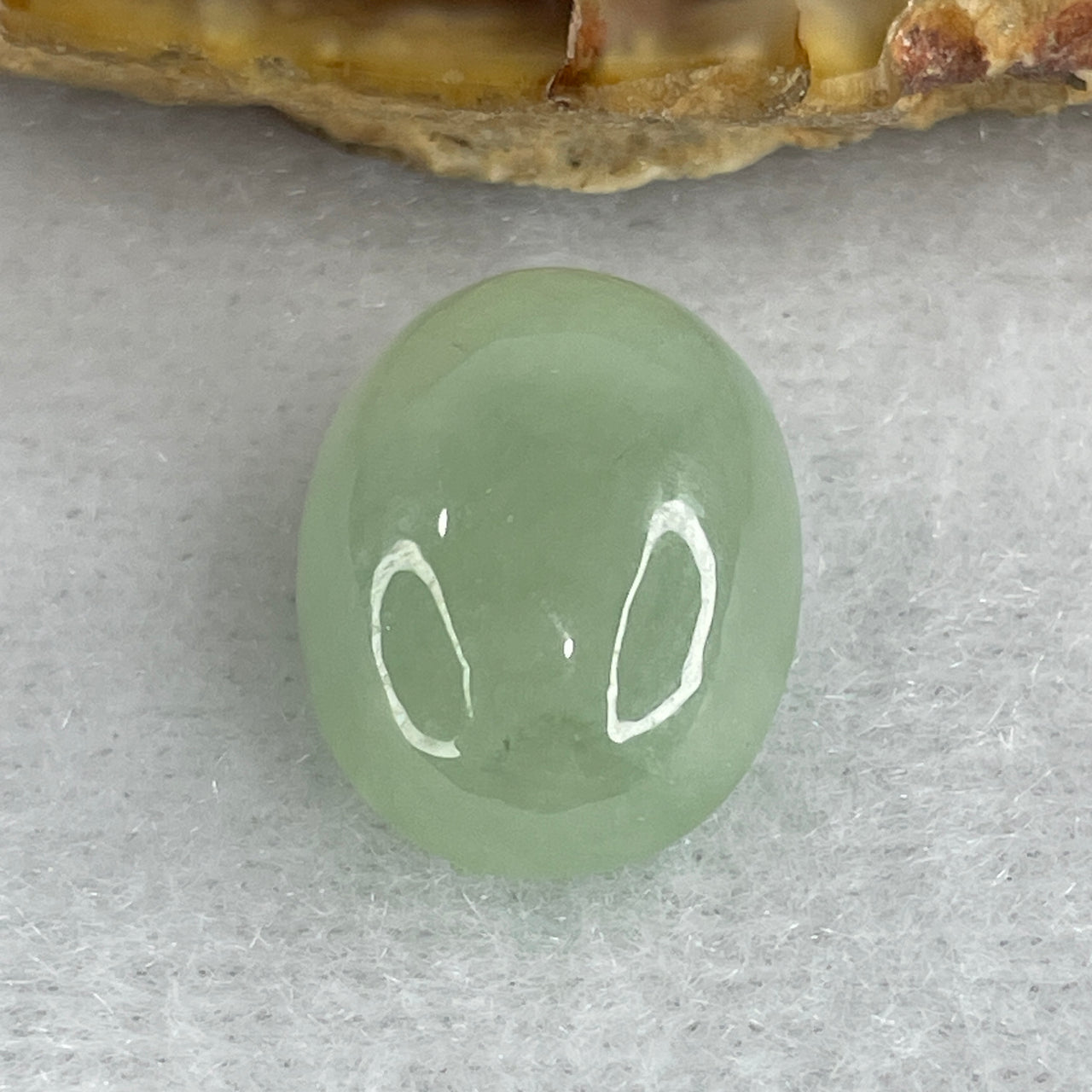 Natural Type A Semi Icy Green Jadeite Oval Shape Cabochon Stone for Setting 3.58g 17.4 by 13.2 by 8.5mm