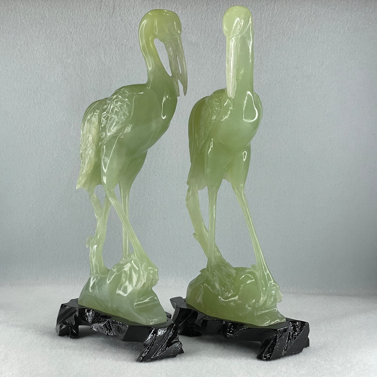 Natural Light Green Serpentine Pair of Cranes Bird with Wooden Stand Display 1,231.1g Each about 135.0 by 60.0 by 240.0mm