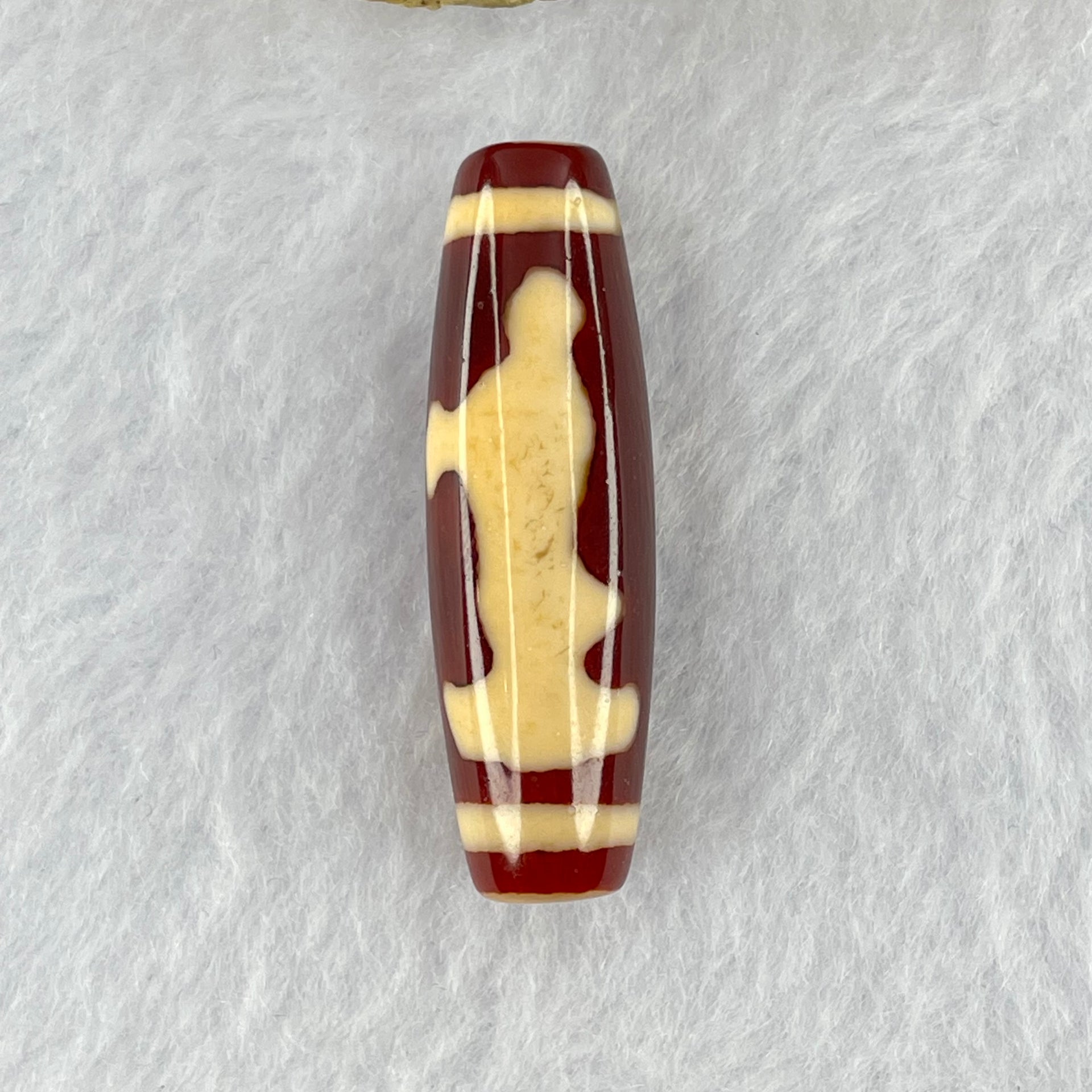 Natural Powerful Tibetan Old Oily Red and Yellowish White Agate Guan Yin Dzi Bead Heavenly Master (Tian Zhu) 观音天诛 8.00g 38.3 by 11.8mm - Huangs Jadeite and Jewelry Pte Ltd