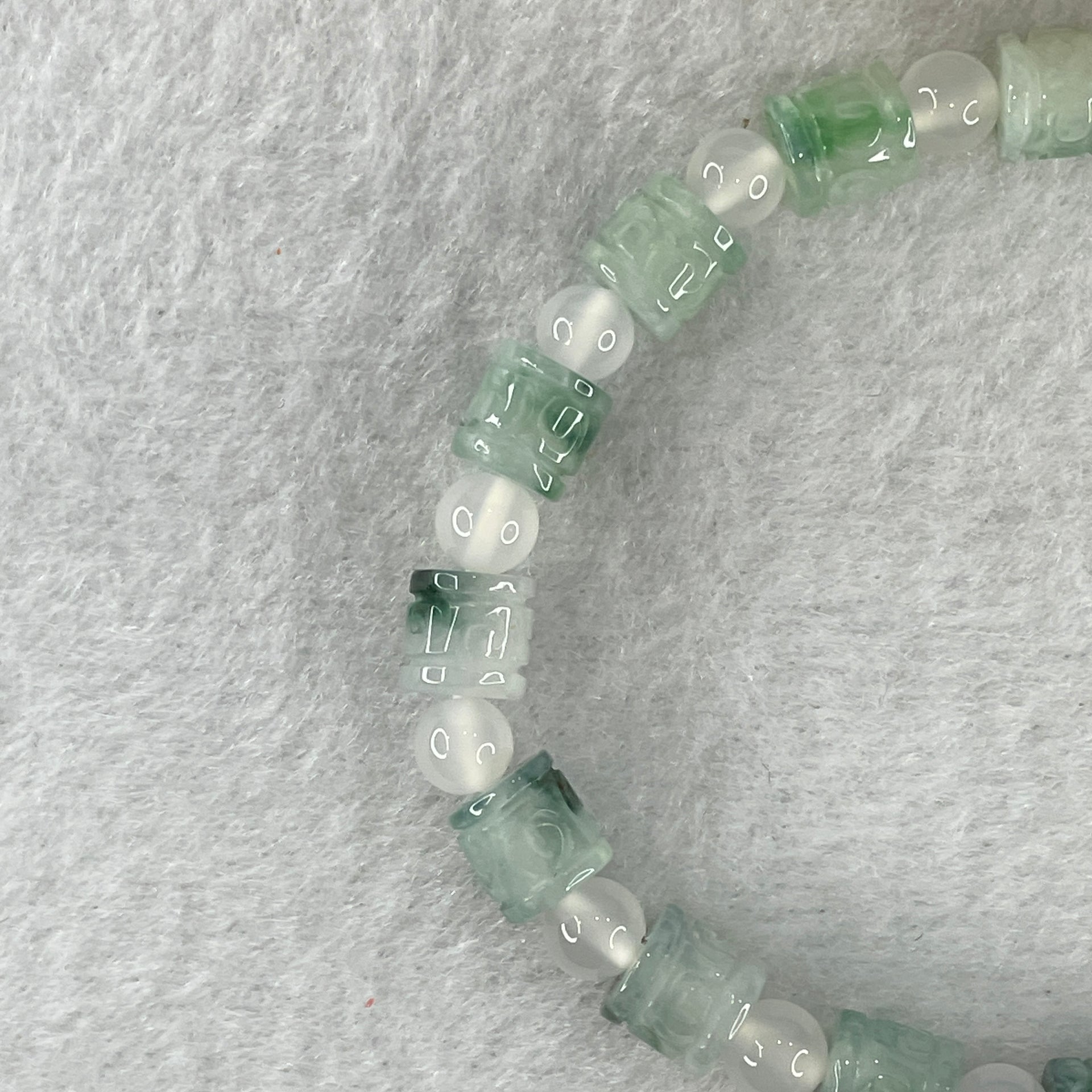Certified Natural Type A Light Green Jadeite Lulutong Beads with Natural White Agate Beads Bracelet 13.91g 15.5cm 6.1mm 16 Pieces - Huangs Jadeite and Jewelry Pte Ltd