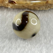 Natural Powerful Tibetan Old Oily Yellowish White with Black Agate Tiger Tooth Daluo Dzi Bead Heavenly Master (Tian Zhu) 虎呀天诛 3.42g 13.7mm - Huangs Jadeite and Jewelry Pte Ltd