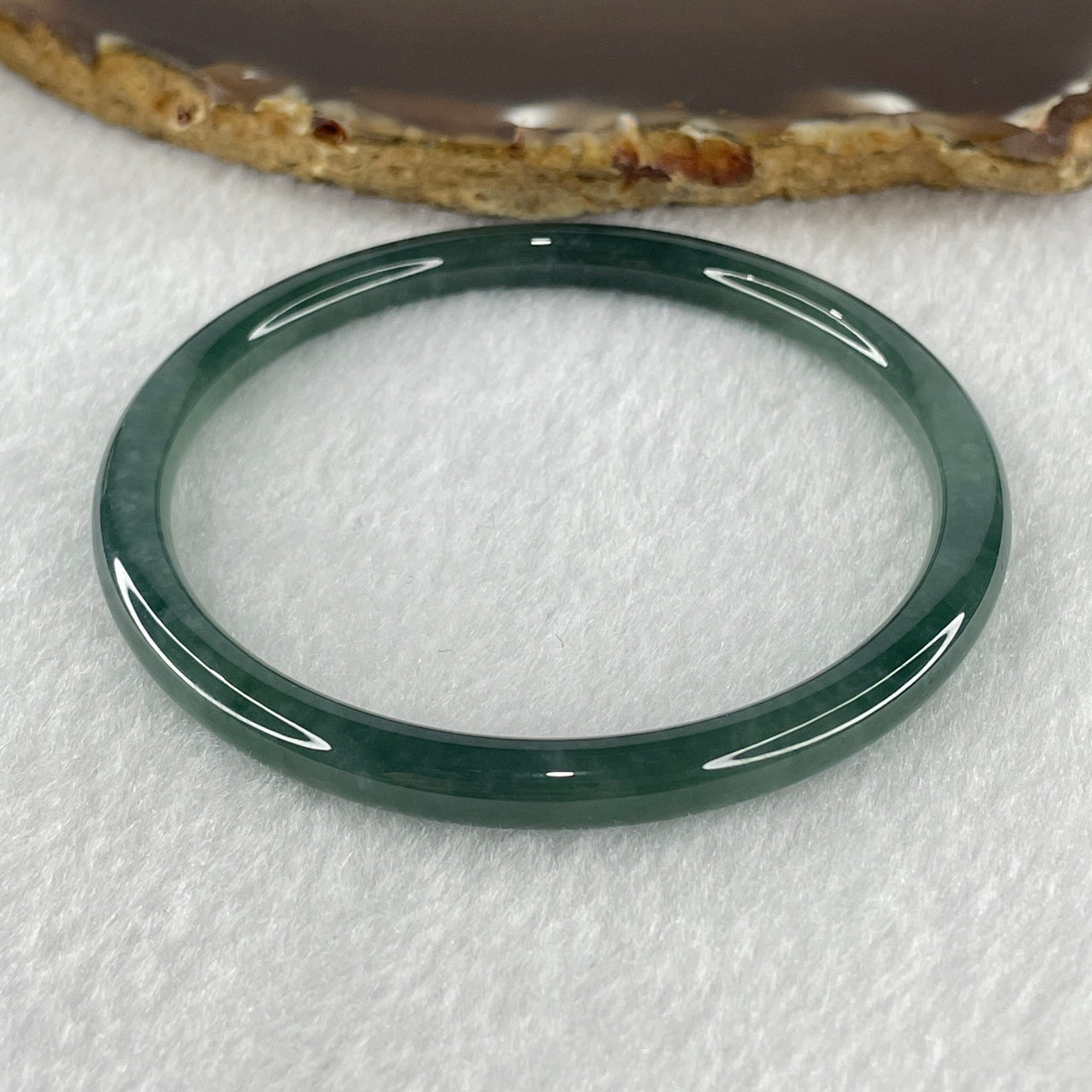 Type A Icy Blueish Green Jadeite Bangle 41.32g 6.0 by 7.0mm 58.2mm (Perfect)