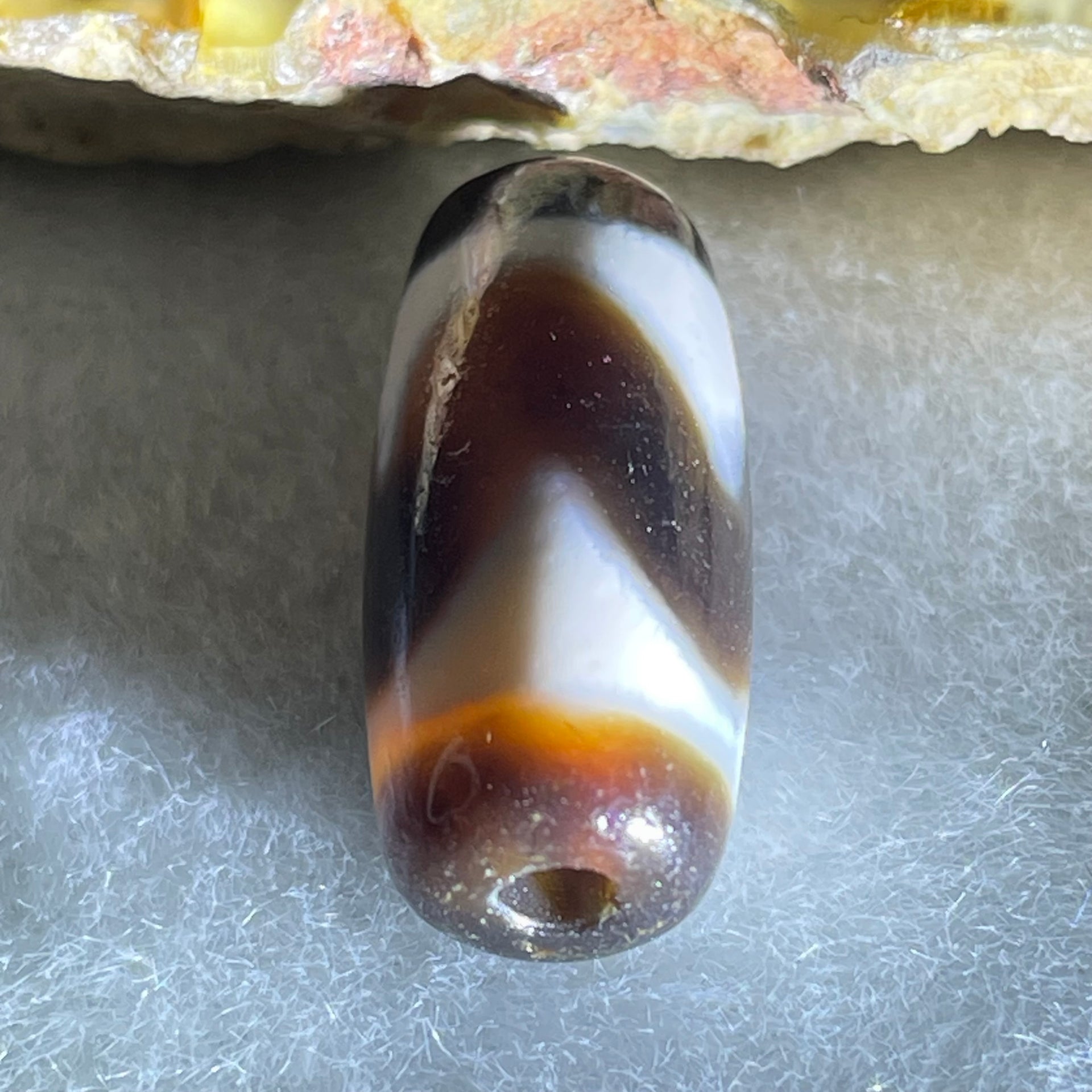 Natural Powerful Tibetan Old Oily Agate Tiger Tooth Daluo Dzi Bead Heavenly Master (Tian Zhu) 2.47g 20.3 by 8.9mm - Huangs Jadeite and Jewelry Pte Ltd