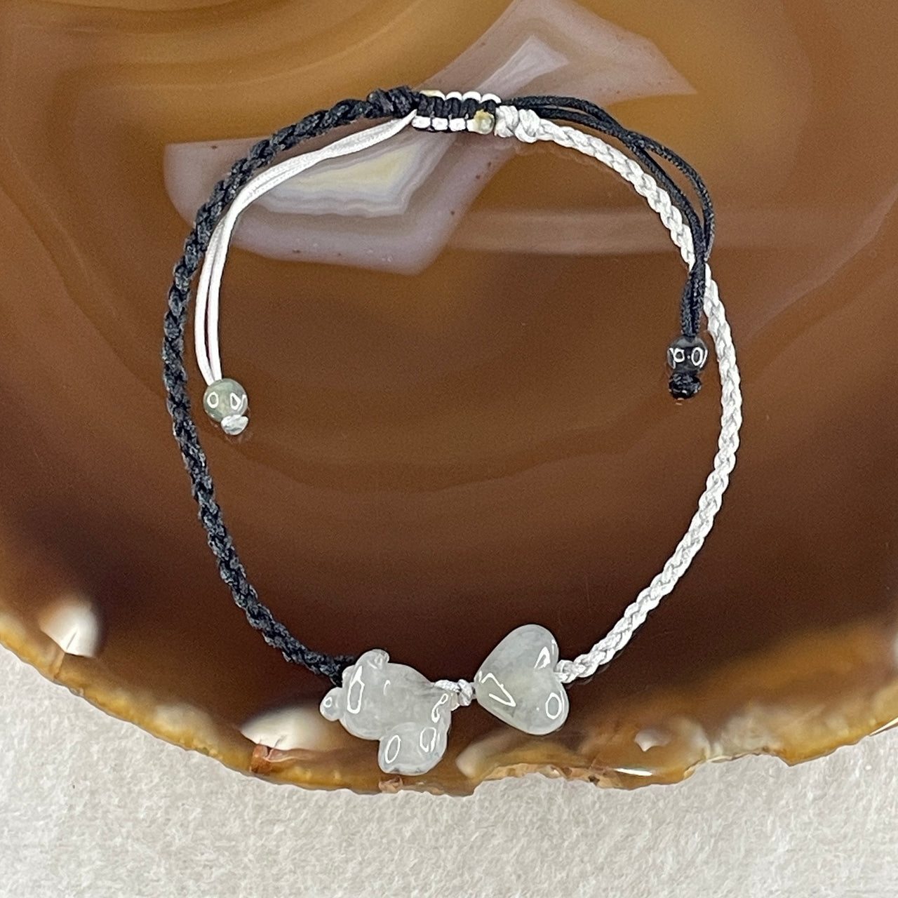 Certified Natural Type A Wuji Grey Jadeite Cat and Heart Shape Charm Bracelet 2.58g 16-20cm 11.7 by 9.1 by 6.2mm