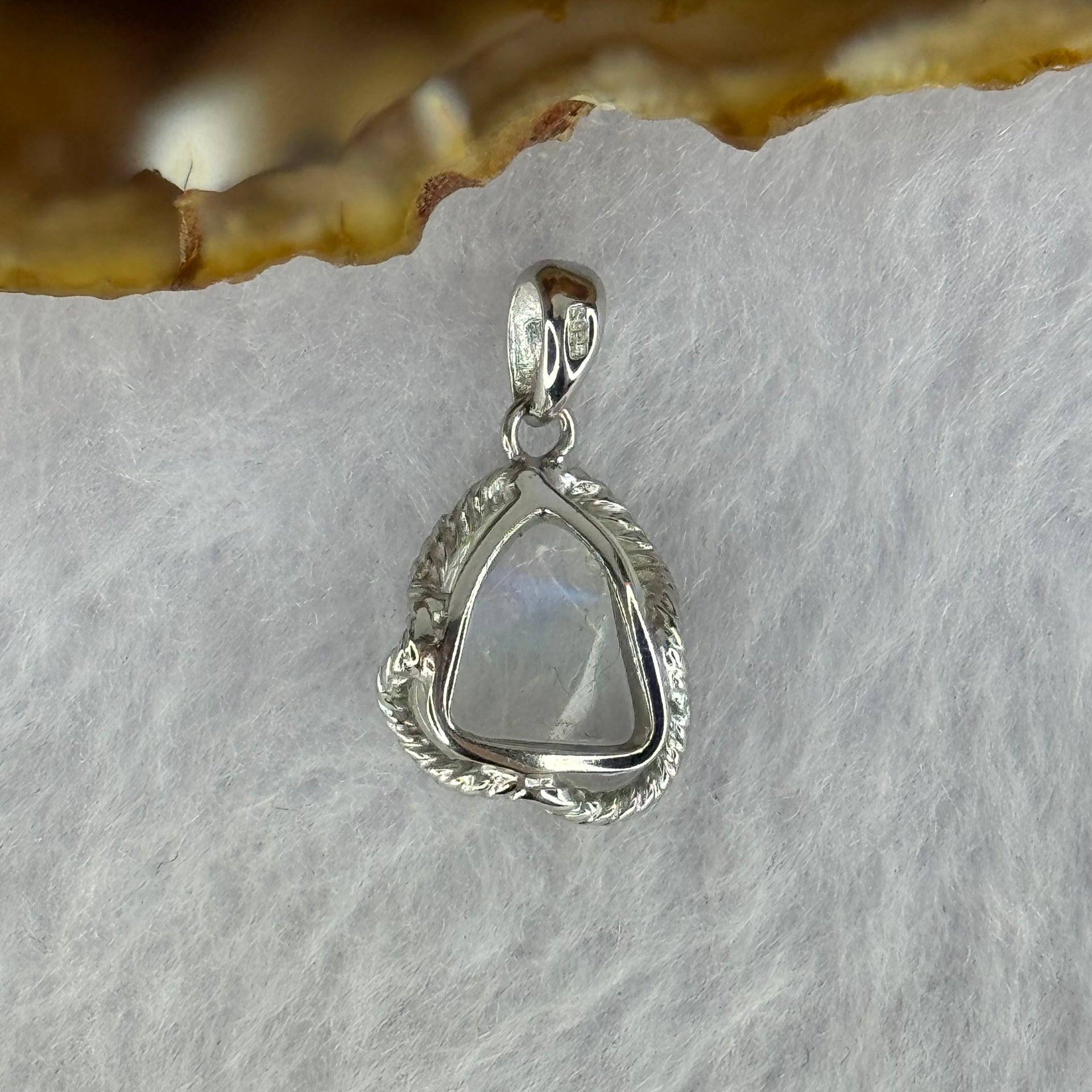 Natural Madagascar Blue Moonstone in S925 Silver Pendant 1.76g 11.2 by 9.5 by 3.5mm - Huangs Jadeite and Jewelry Pte Ltd