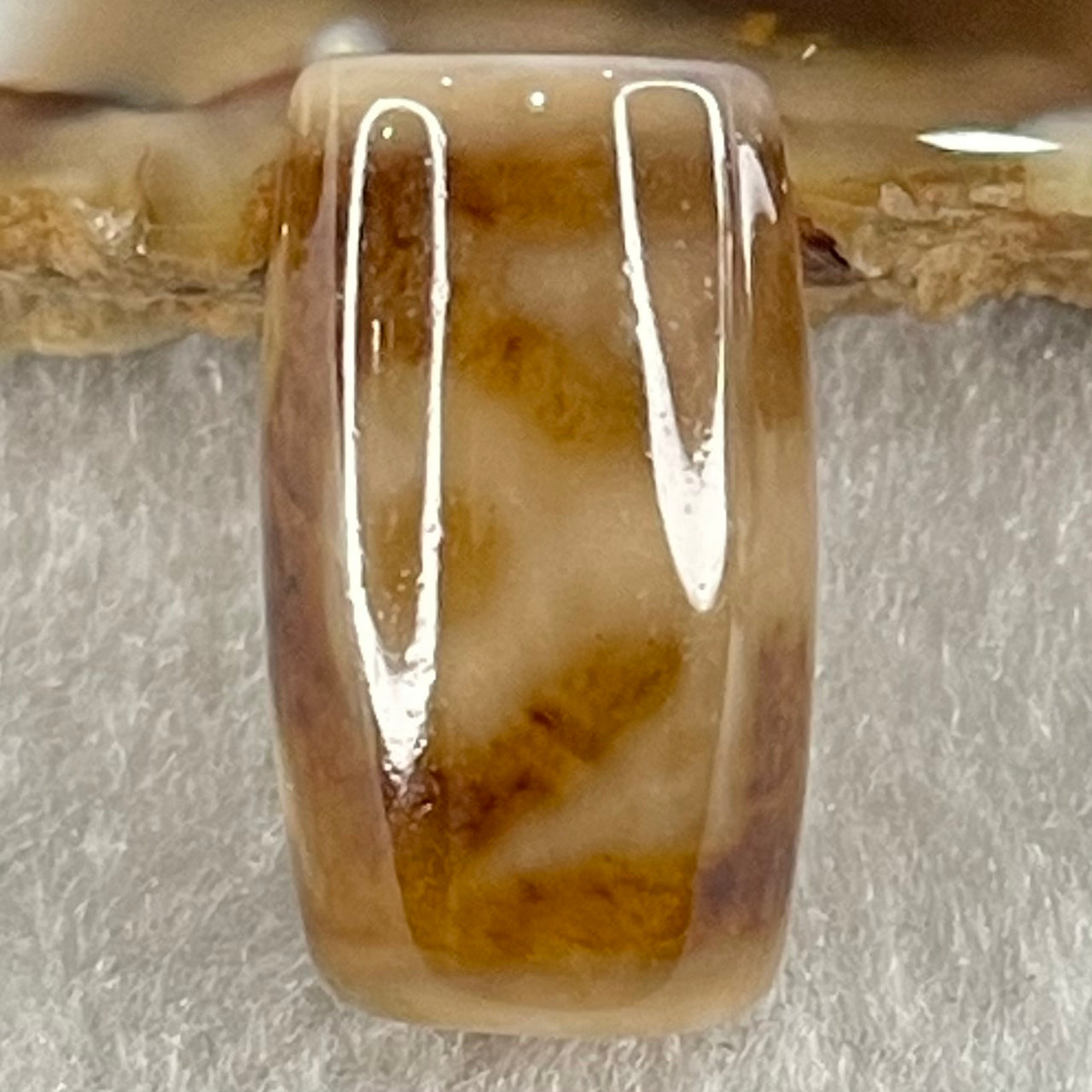 Natural Powerful Tibetan Old Oily Agate Patina Guiren Tairen Human Dzi Bead Totem Amulet Heavenly Master (Tian Zhu) 贵人天诛 4.82g 20.1 by 11.7mm - Huangs Jadeite and Jewelry Pte Ltd