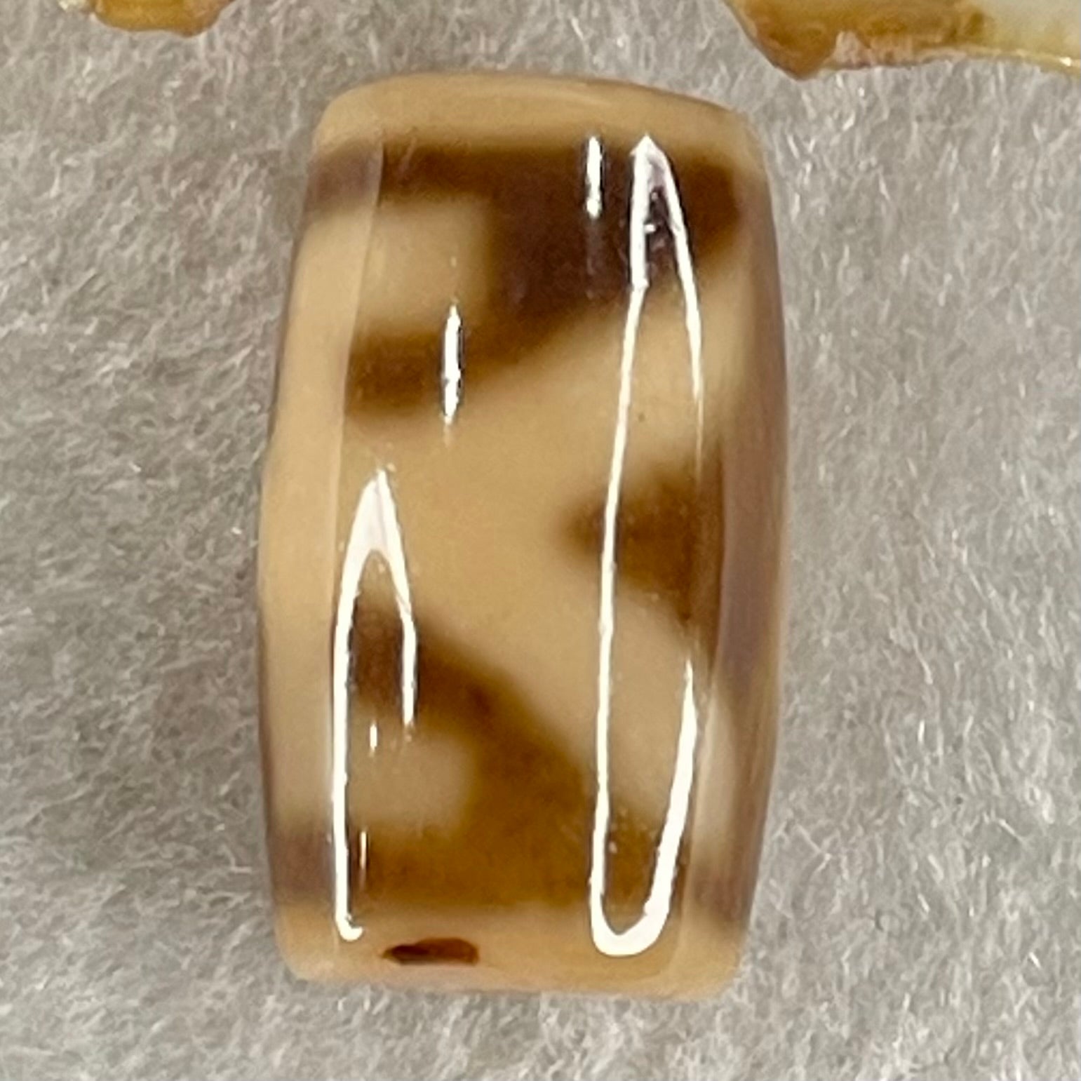 Natural Powerful Tibetan Old Oily Agate Patina Guiren Tairen Human Dzi Bead Totem Amulet Heavenly Master (Tian Zhu) 贵人天诛 4.84g 19.9 by 11.8mm - Huangs Jadeite and Jewelry Pte Ltd