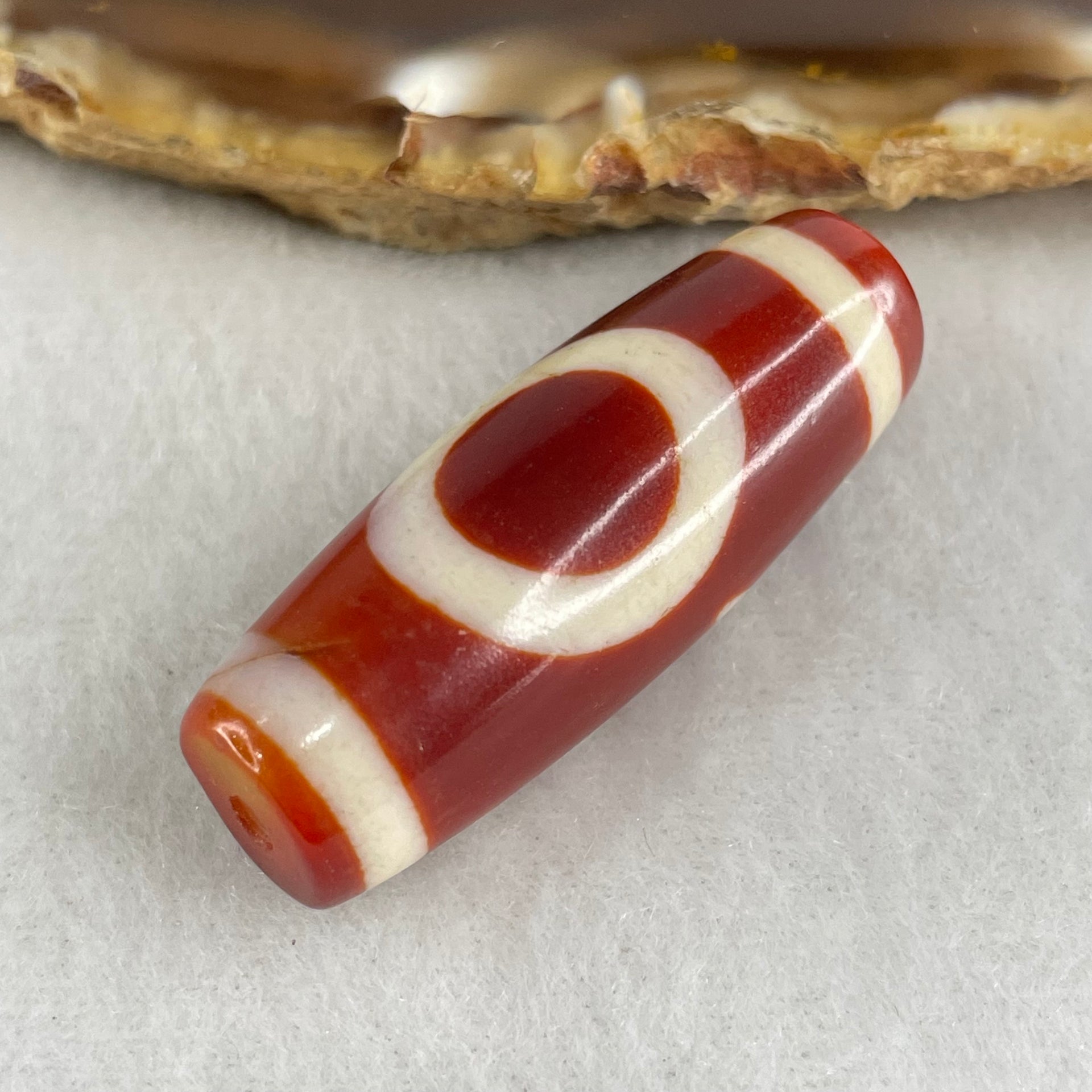 Natural Powerful Tibetan Old Oily Red White Agate One Eye Gold Metal Element Dzi Bead Heavenly Master (Tian Zhu) 一眼金天珠 11.08g 37.3 by 13.5mm - Huangs Jadeite and Jewelry Pte Ltd