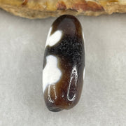 Natural Powerful Tibetan Old Oily Agate Green Tara Dzi Bead Heavenly Master (Tian Zhu) 绿度母天珠 4.78g 28.4 by 10.6mm - Huangs Jadeite and Jewelry Pte Ltd